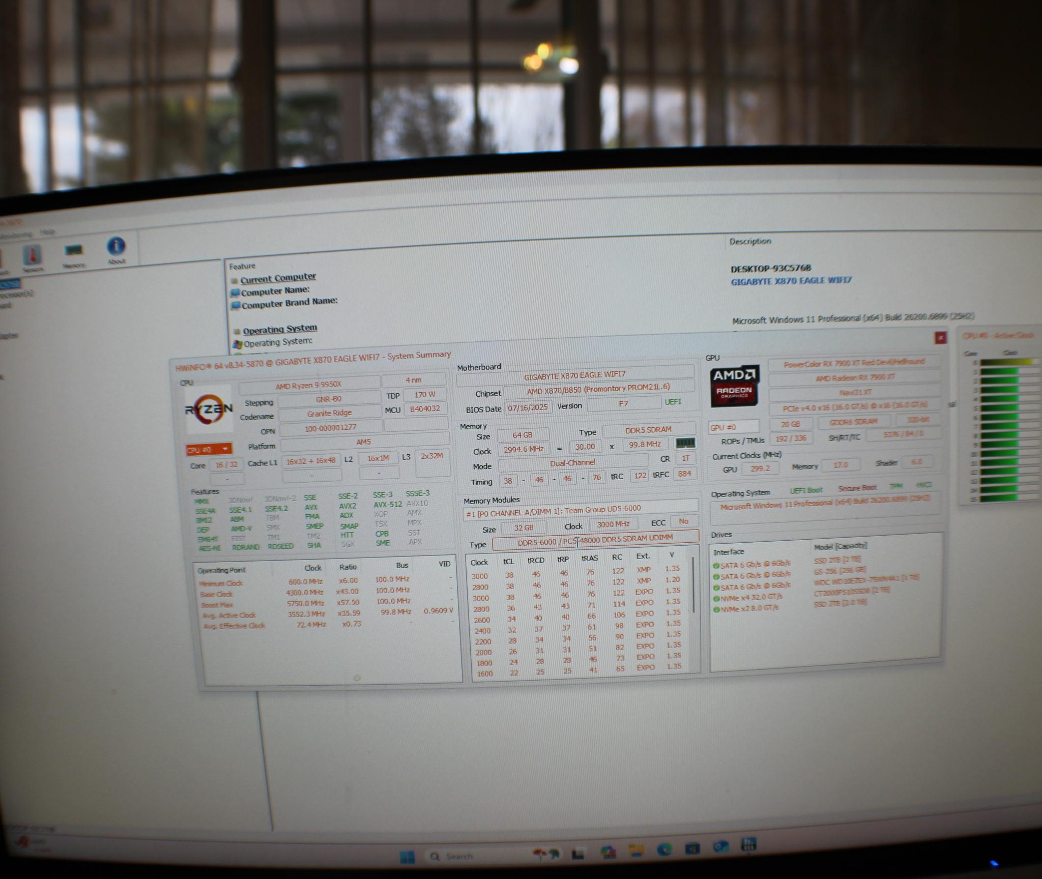 Ryzen 9 9950X Radeon RX 7900XT Computer