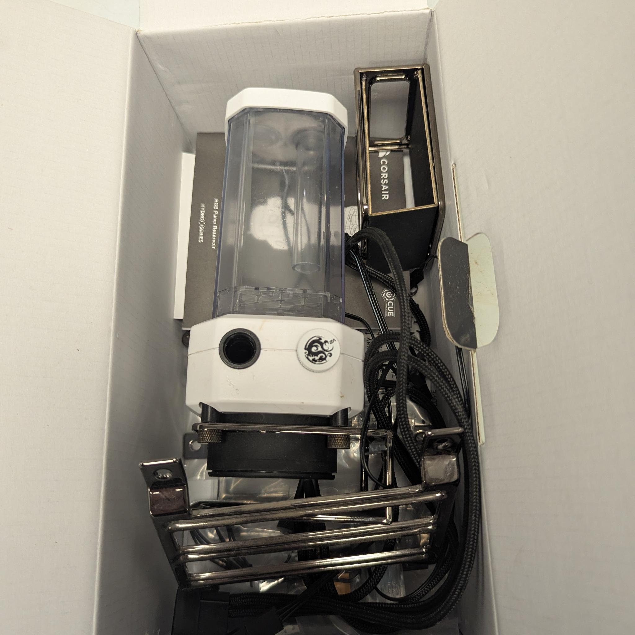 Complete Corsair Hydro X Custom Water Cooling Loop Bundle (White) - AM4
