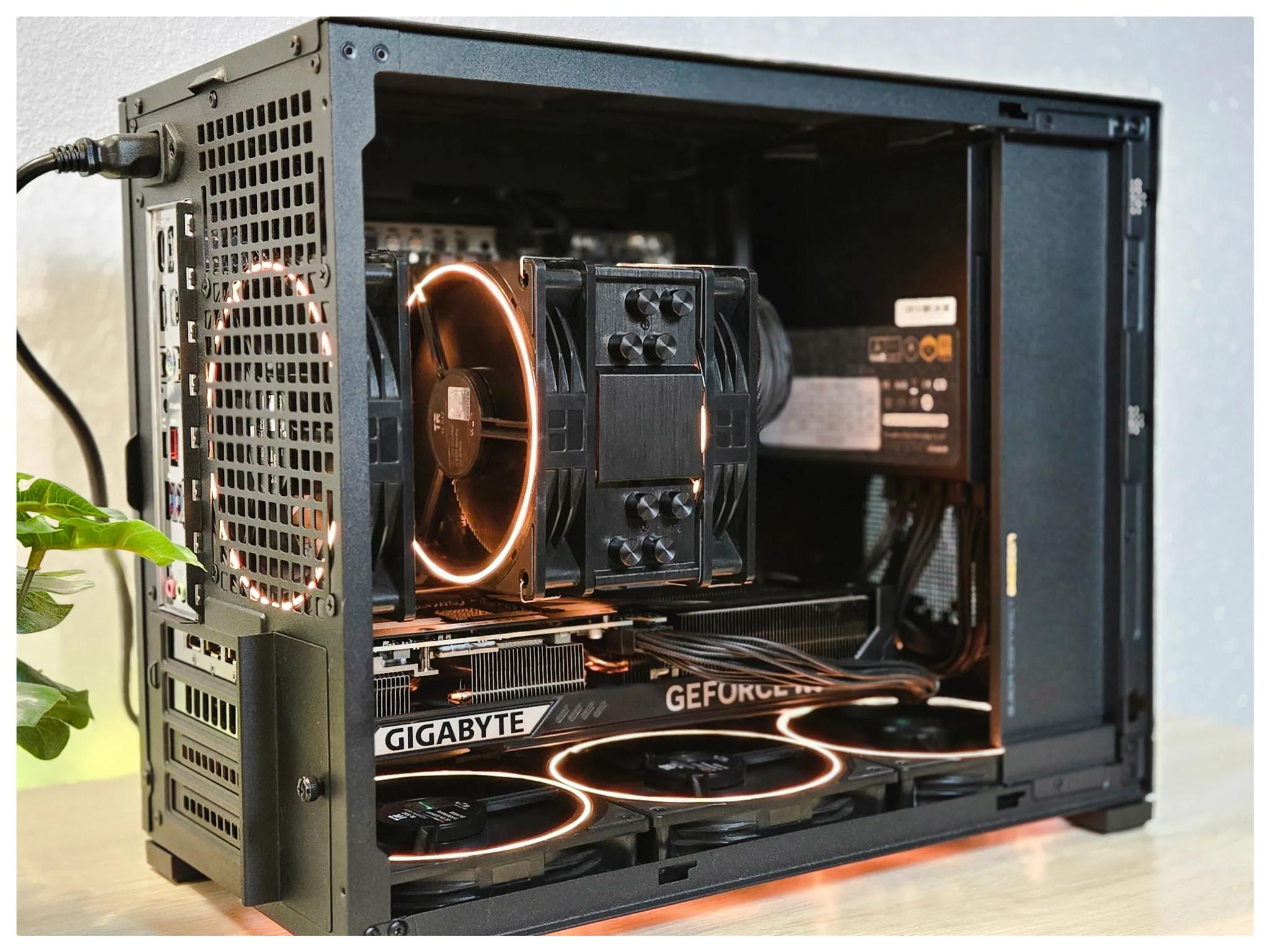 RTX 5070 | Ryzen 5 8400F | RGB Gaming PC