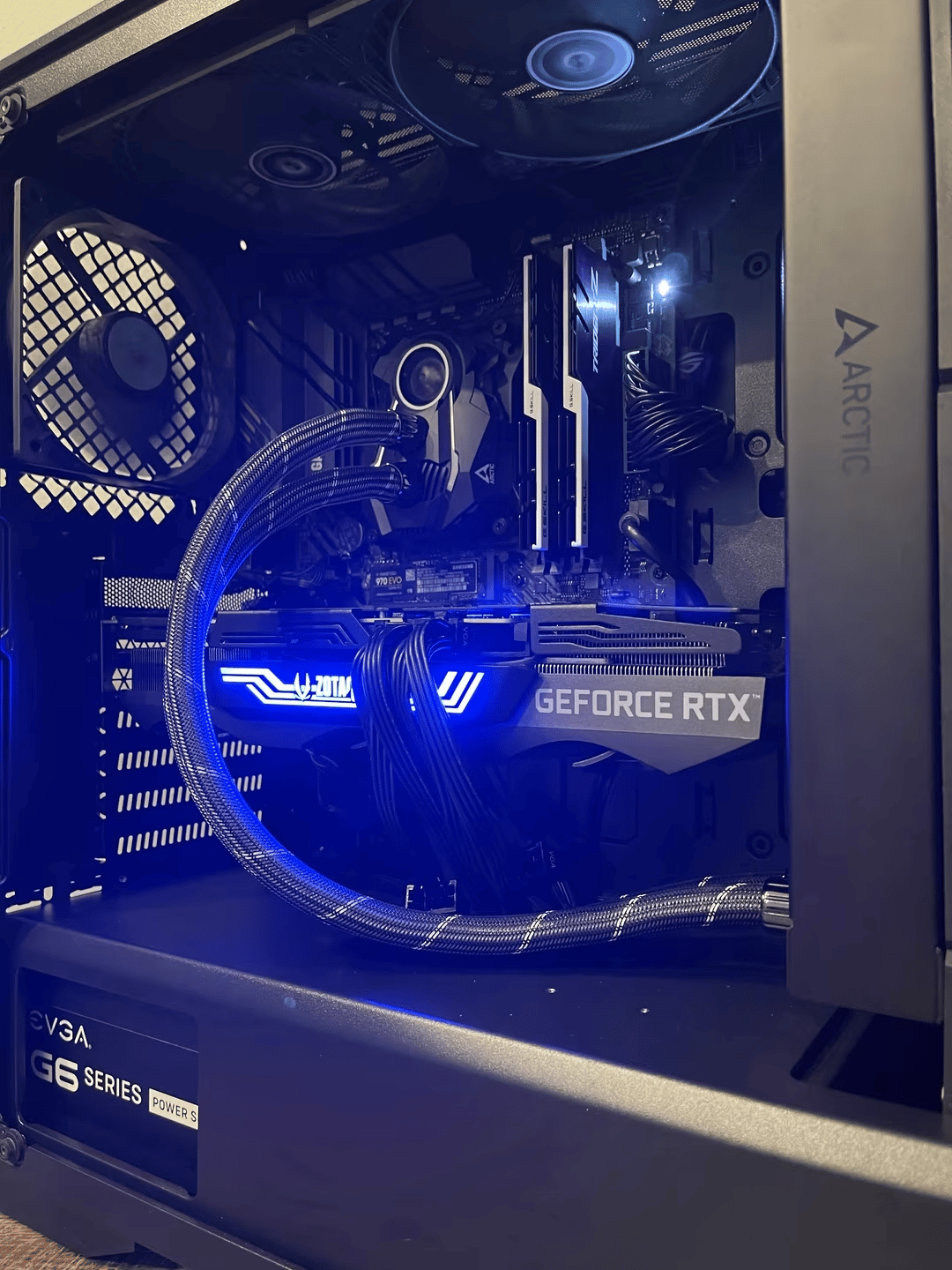 Ryzen 5900x, Zotac 3090, 1000W PSU, 2TB Custom PC