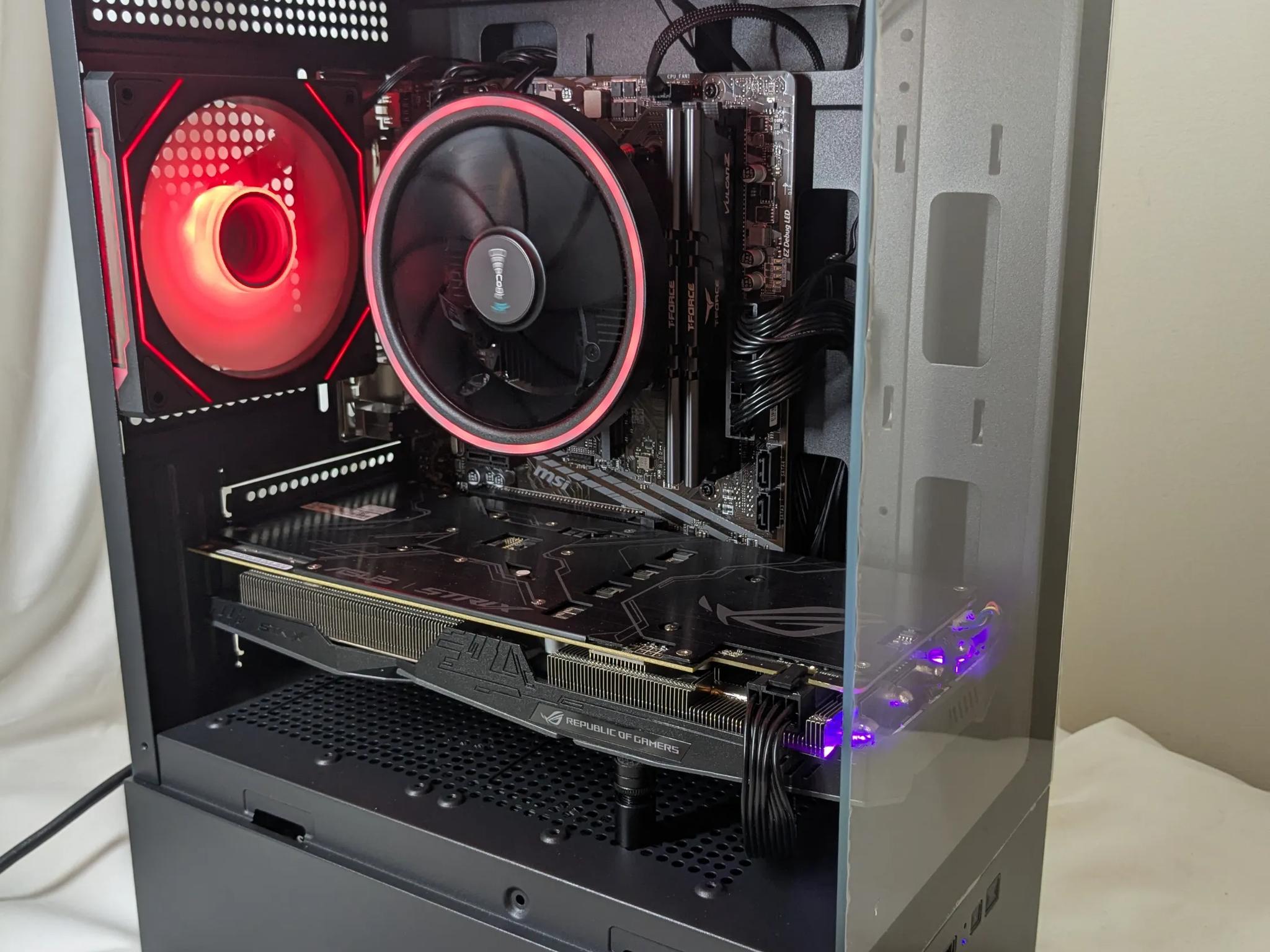 GTX 1060 6GB | Ryzen 5 2600X | 16GB DDR4 | 500 GB SATA SSD | Windows 11 home