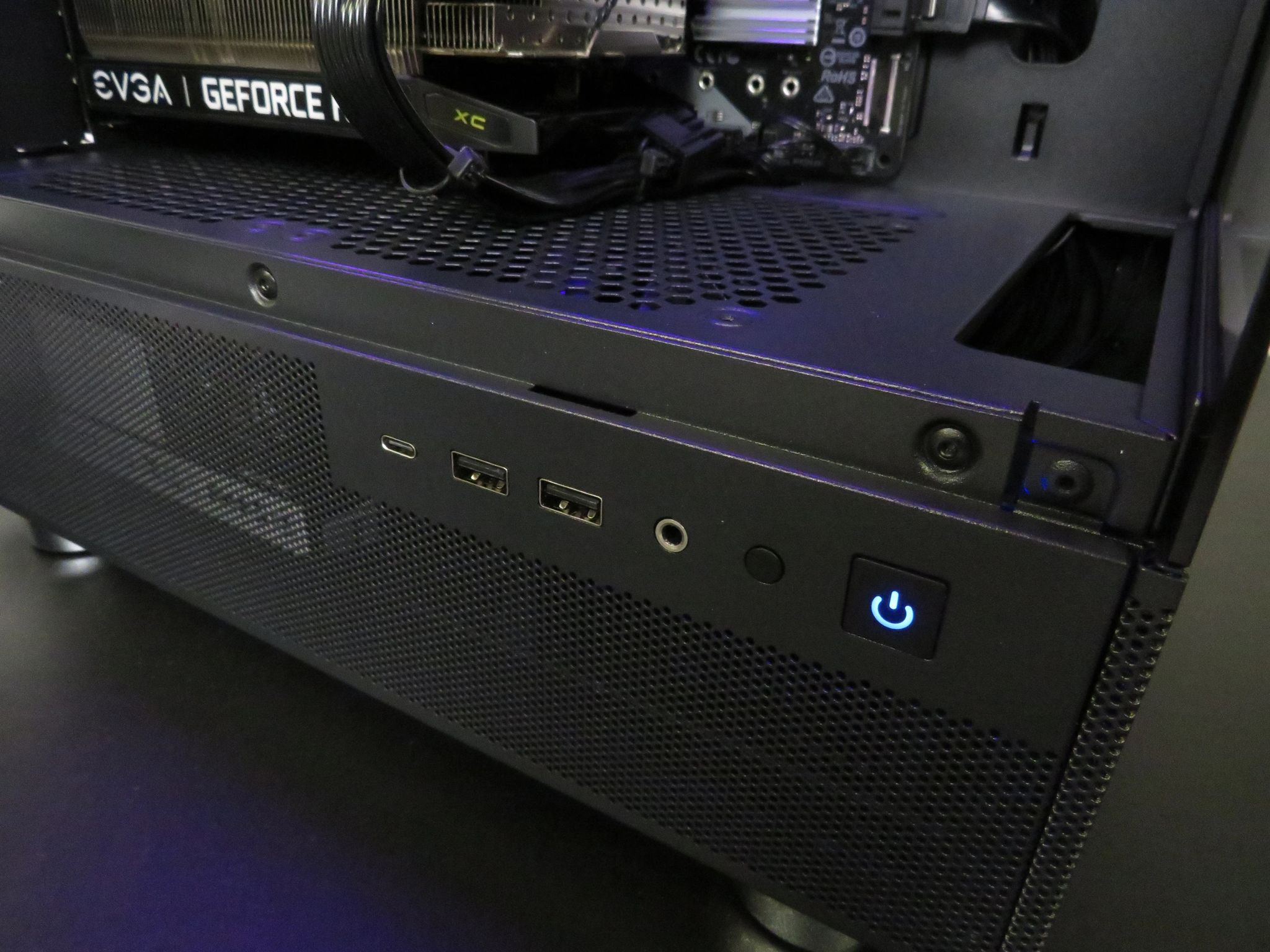 Budget Gamer and Streamer: Ryzen 5 2600X + EVGA RTX 2060 + 16 GB DDR4 + 1 TB 2.5in SSD