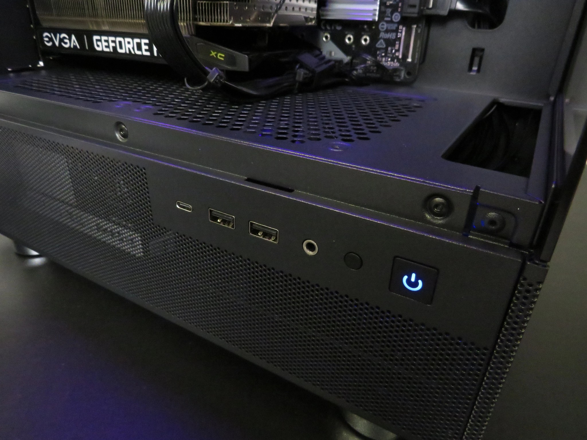 Budget Gamer and Streamer: Ryzen 5 2600X + EVGA RTX 2060 + 16 GB DDR4 + 1 TB 2.5in SSD