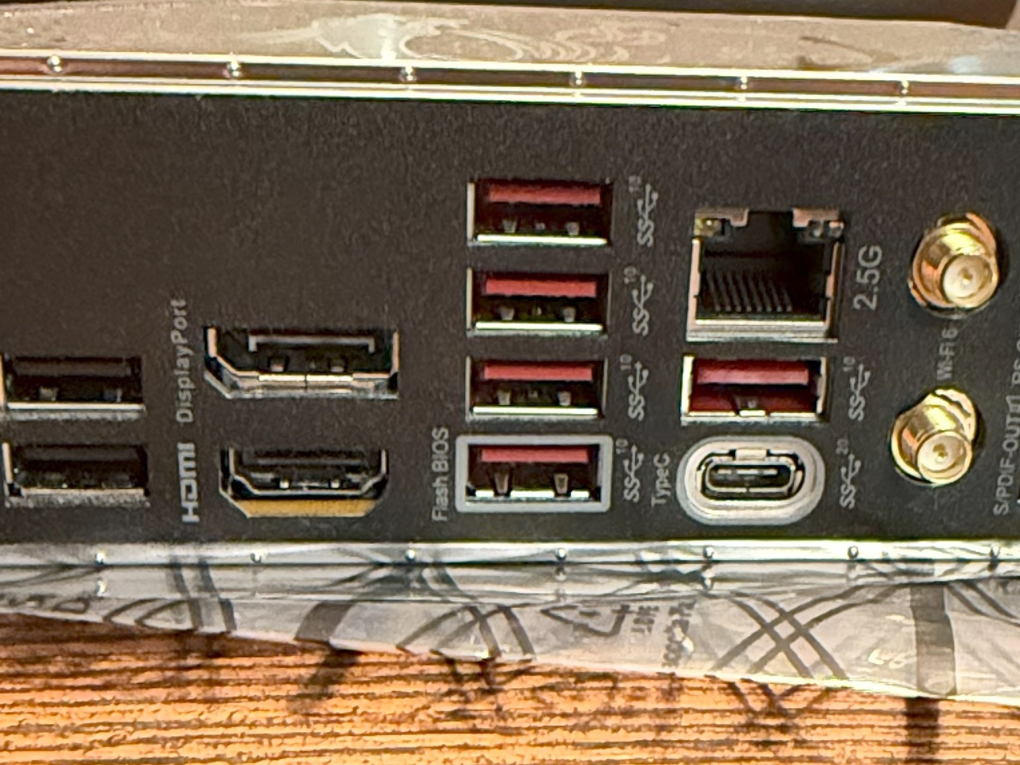 MSI Z690 Edge WiFi DDR4