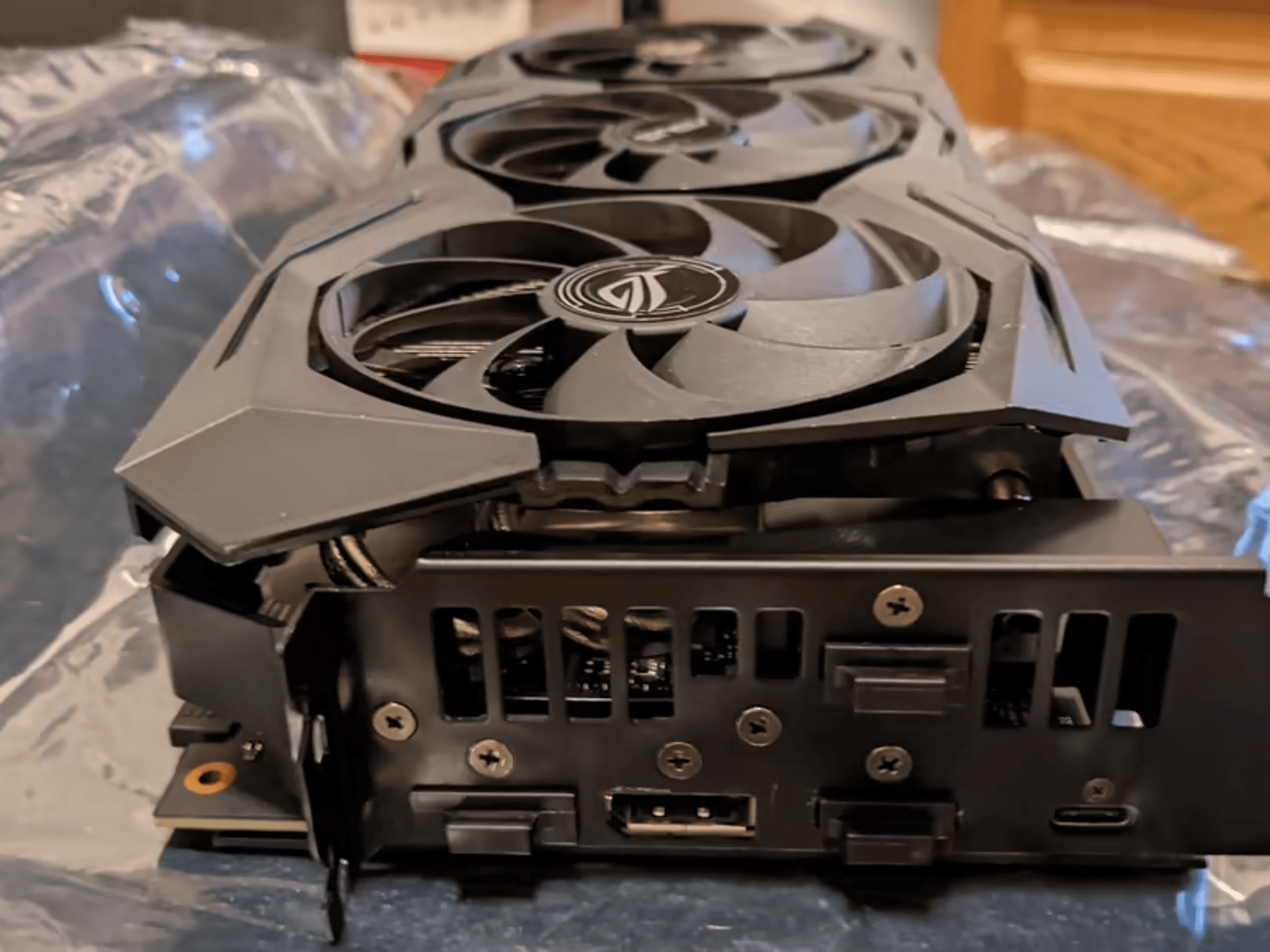 ASUS ROG STRIX GAMING OC 8GB - GEFORCE RTX 2080 8GB - Used, like-new condition, no crypto BS