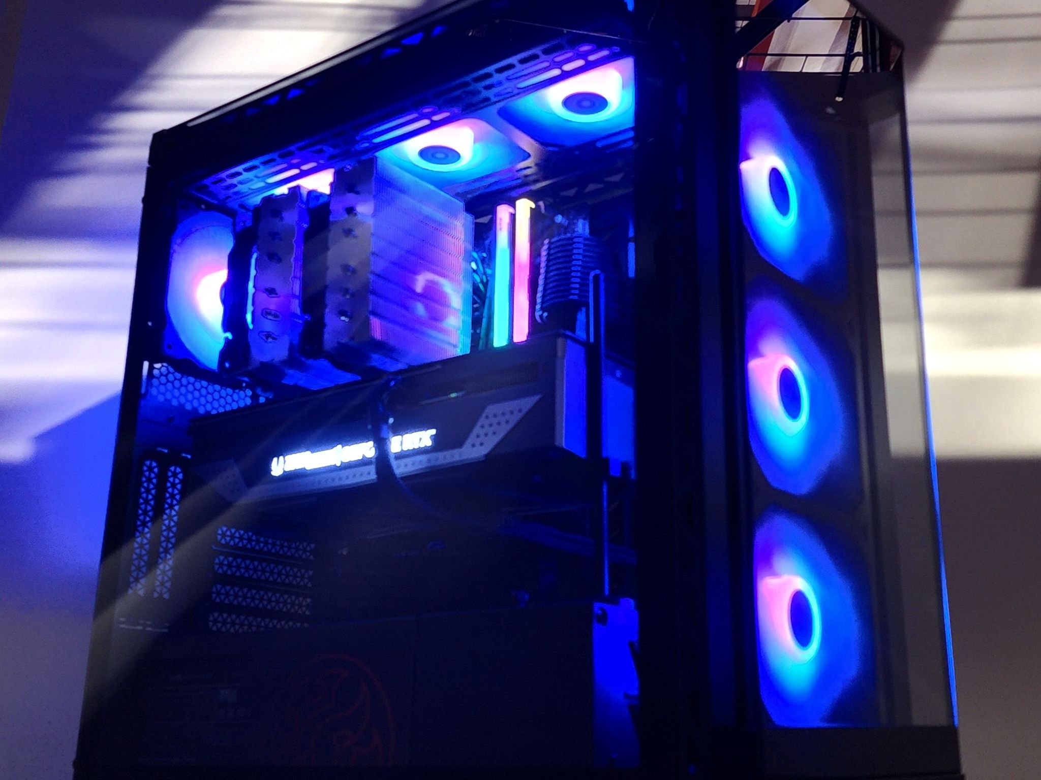 Gaming PC Ryzen 7 7700X 32GB RAM 1TB SSD RTX 4070 Ti SUPER 16GB Win11 Computer