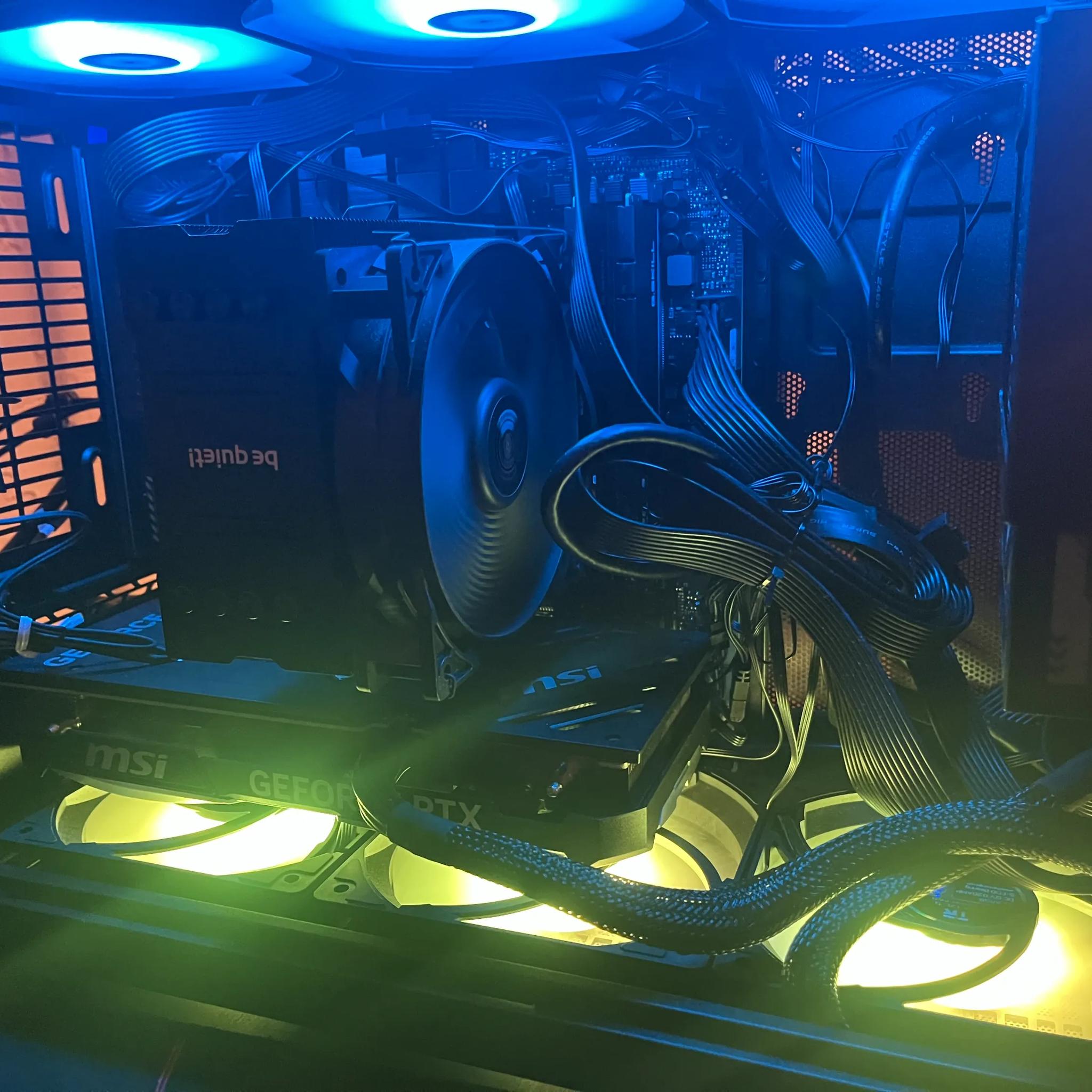 7700x 4070 Super build