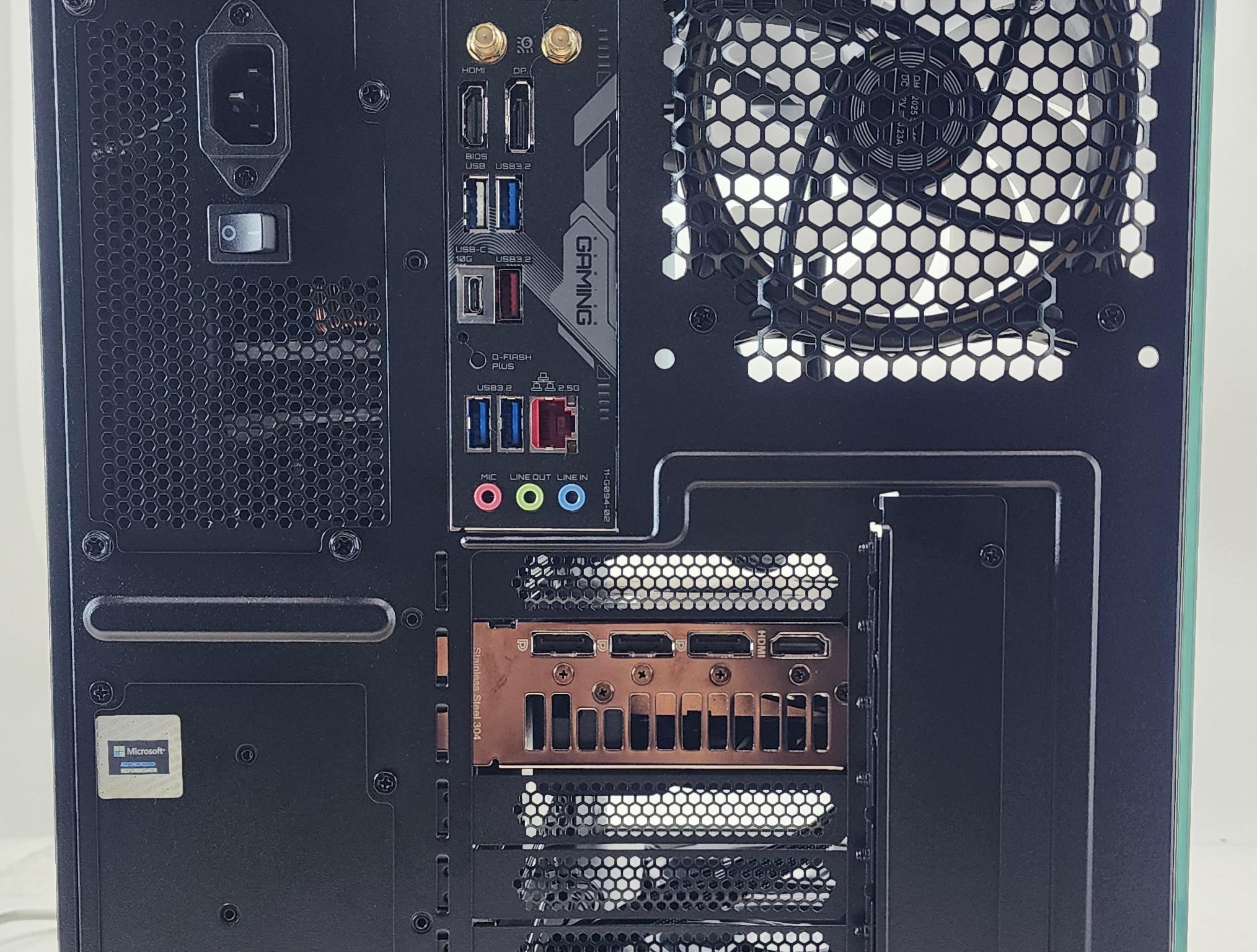 Gaming PC Ryzen 7 7700 32GB RAM 2TB SSD RX 7700 XT 12GB Win11 Computer