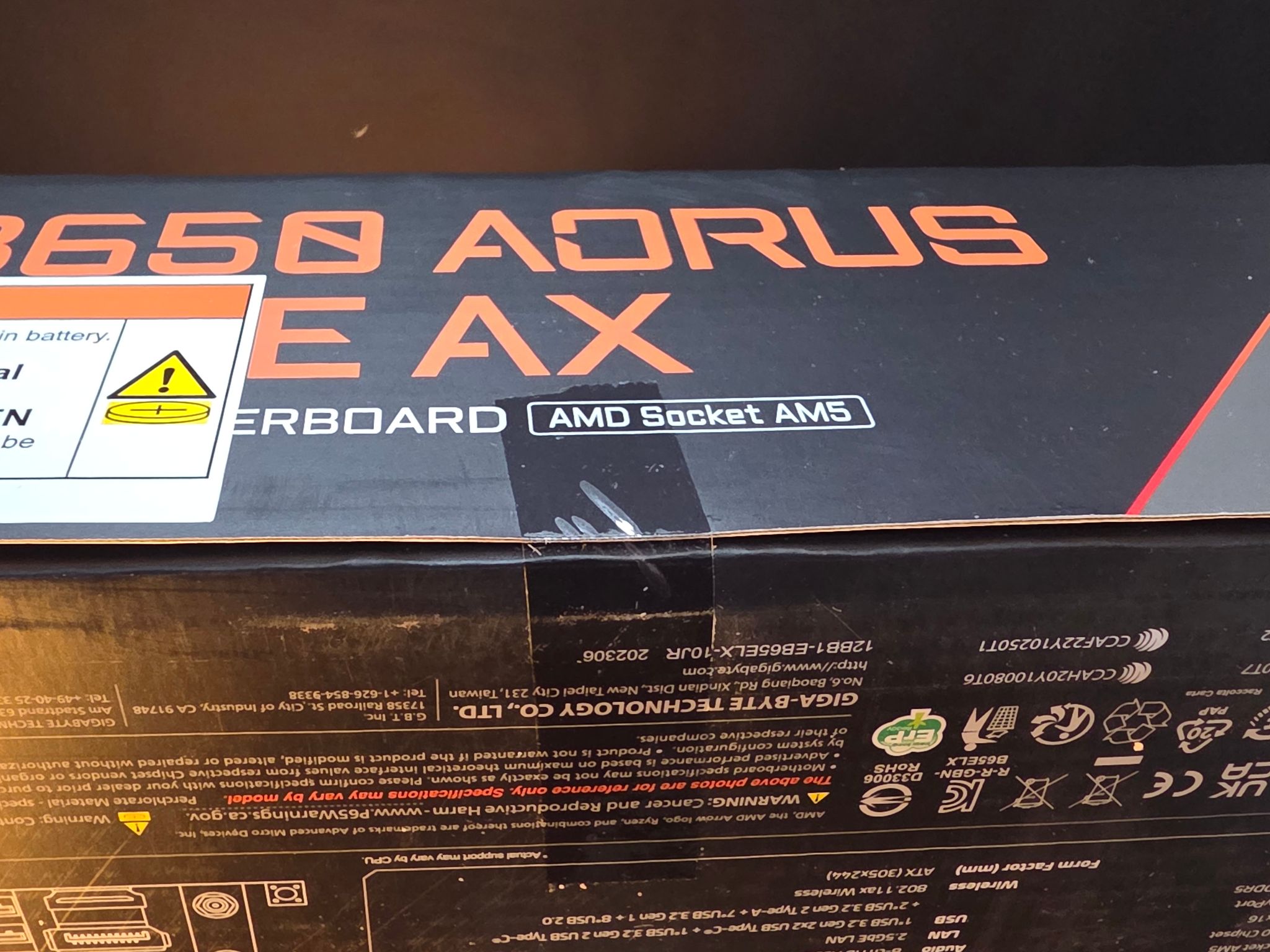 AM5 Combo — Ryzen 7 7800X3D + Gigabyte B650 Aorus Elite AX + 16GB DDR5-5200