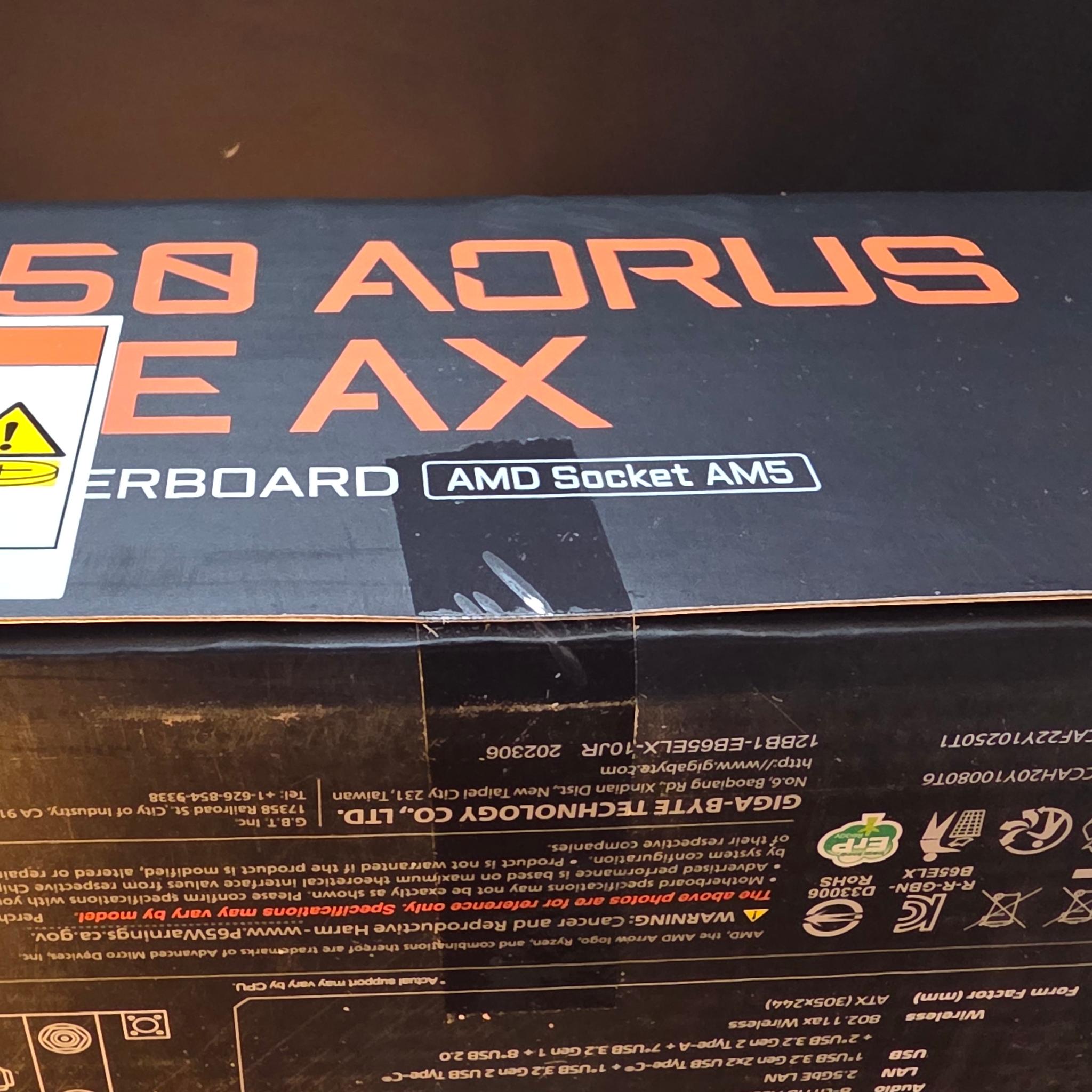AM5 Combo — Ryzen 7 7800X3D + Gigabyte B650 Aorus Elite AX + 16GB DDR5-5200