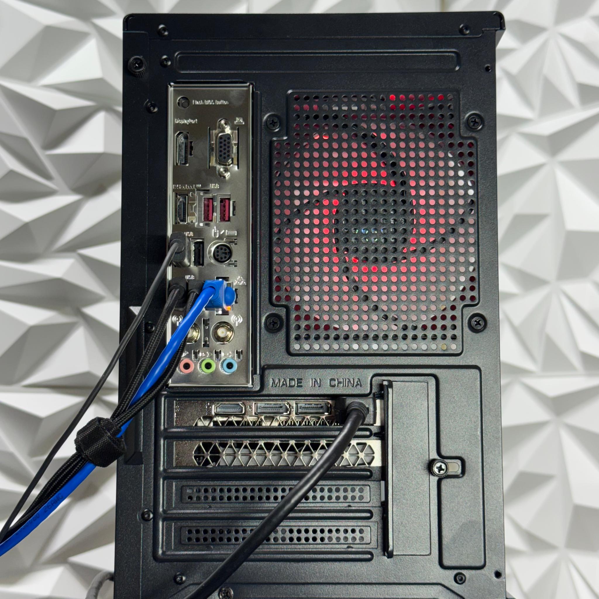 Rtx 3060 ti / Ryzen 5 5500 / 16GB DDR4 Ram / 500GB Nvme / 600w psu / windows 11 / RGB