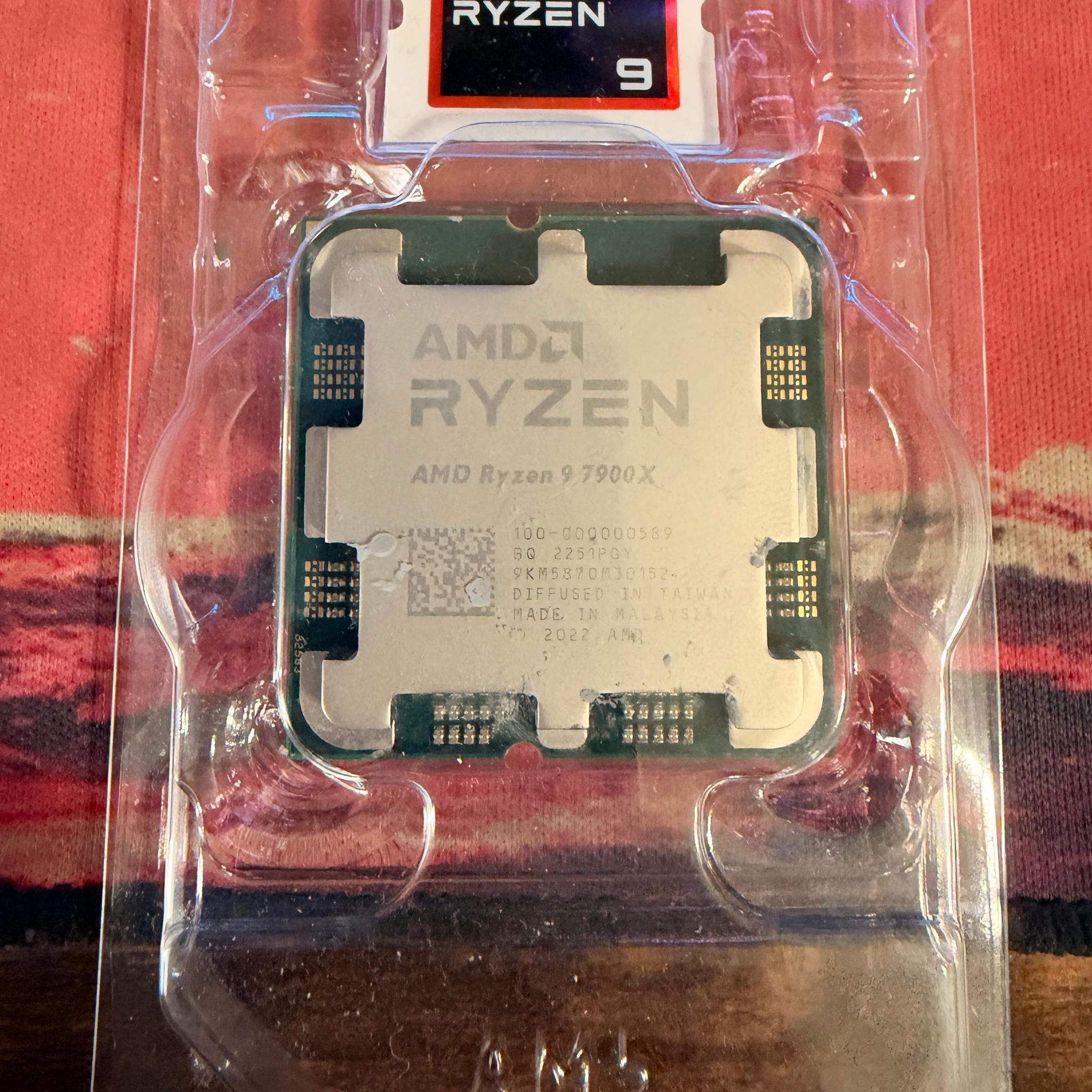 AMD Ryzen 9 7900X