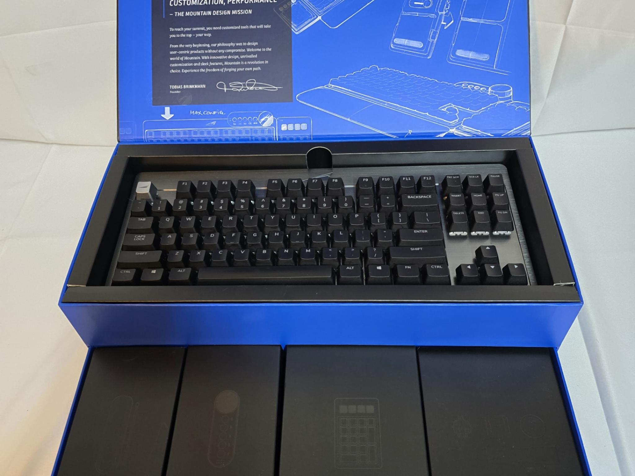 Everest Max Complete In-Box