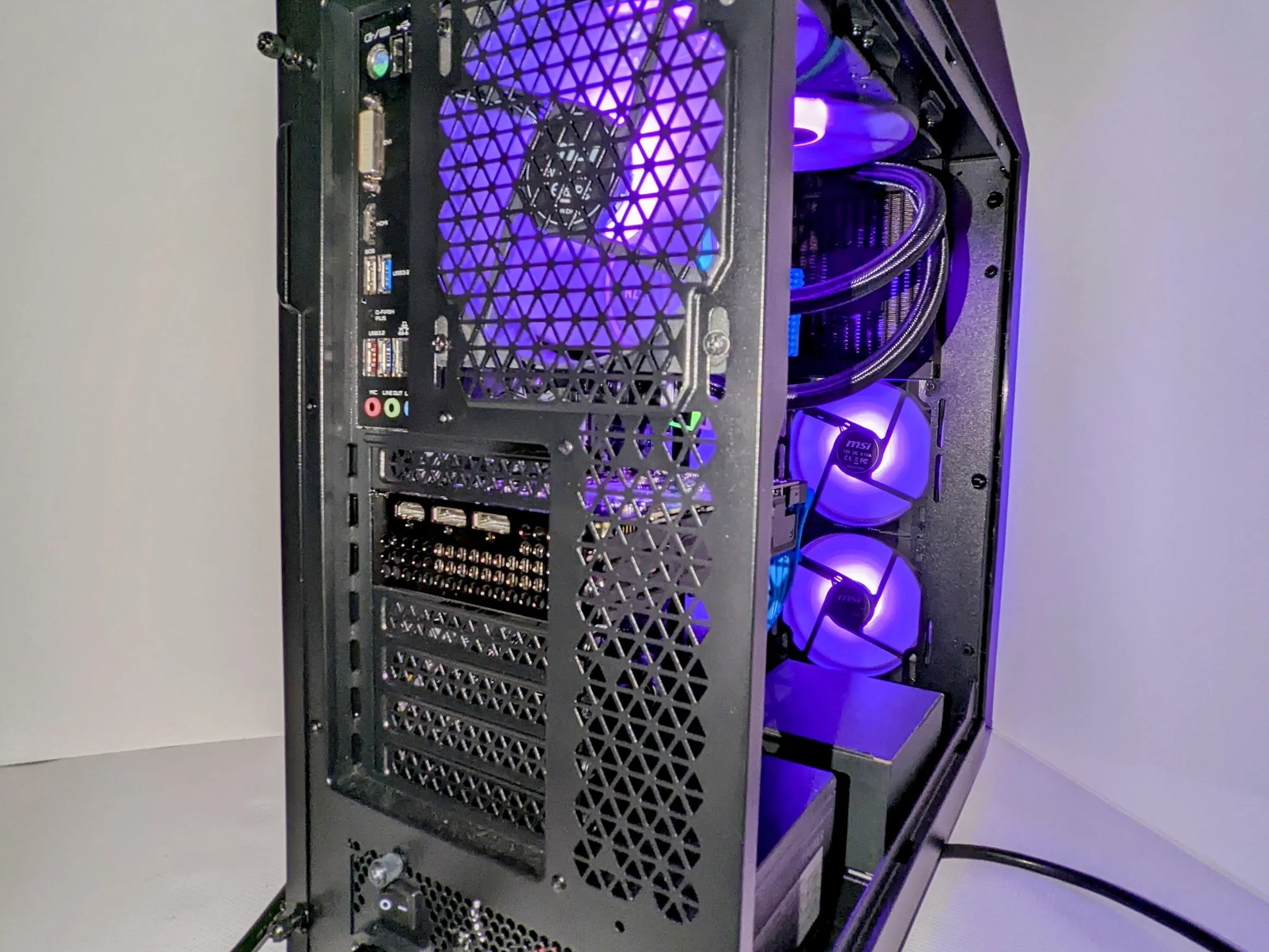 Super🔵 Kamè-Wave🌊| Ryzen 5@4GHz |RX5500(XT)|16GB DDR4 RAM(TFORCE)| 1TB NVMe SSD| Windows 11 Pro