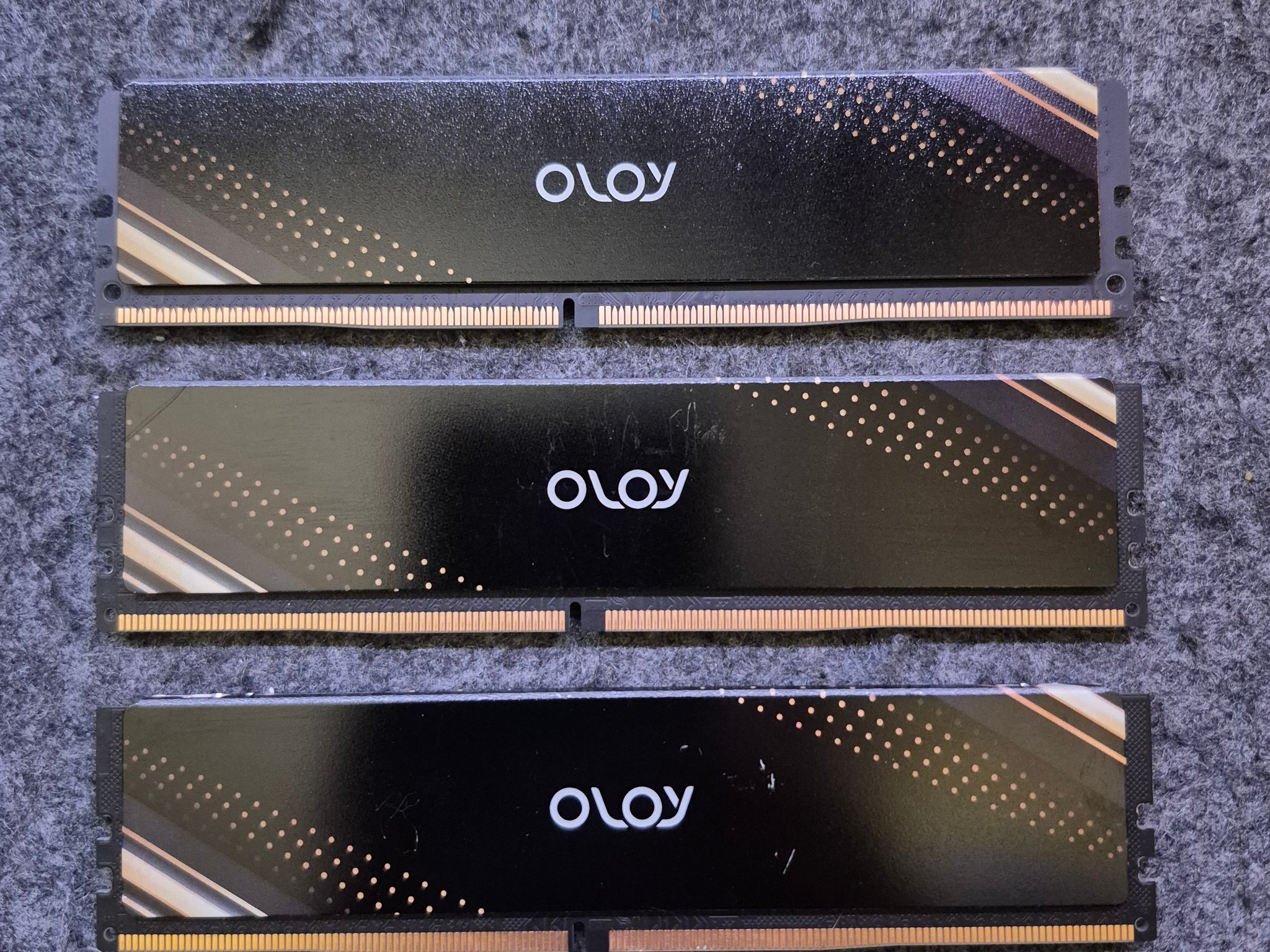 OLOY 24 GB DDR4 RAM