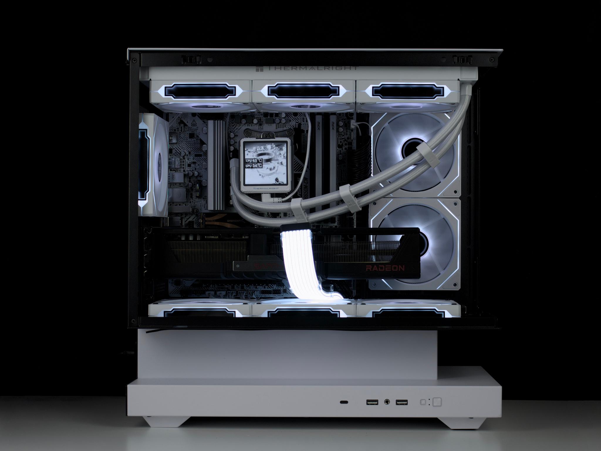 🧊⚡🗡️Panda - 1440P Gaming PC | RX 9070 XT, Ryzen 9 7900X3D, 32GB RAM, 2TB SSD | LCD Screen 🗡️⚡🧊
