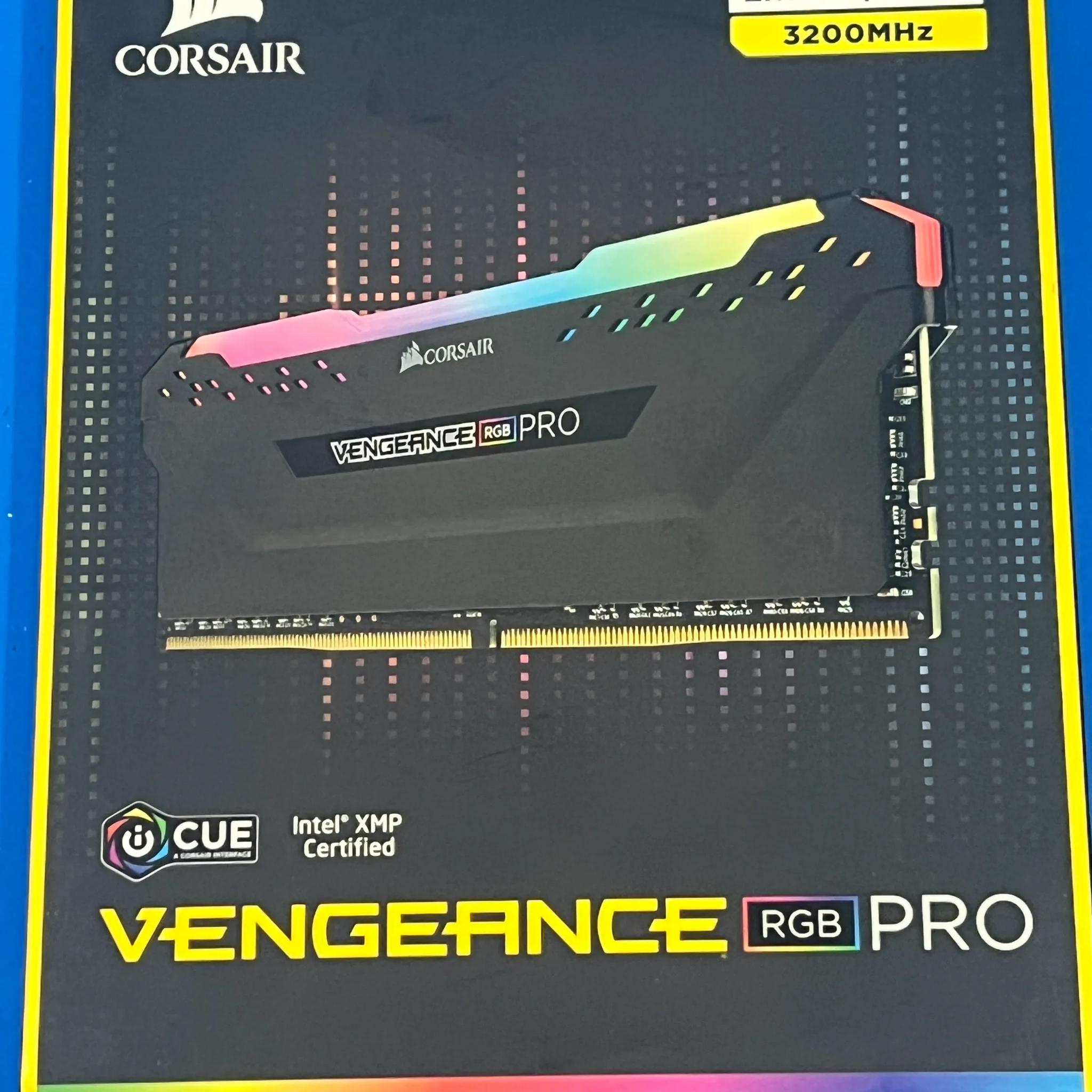 CORSAIR VENGEANCE® RGB PRO 32GB (2 x 16GB) DDR4 DRAM 3200MHz C16 Memory Kit -Black