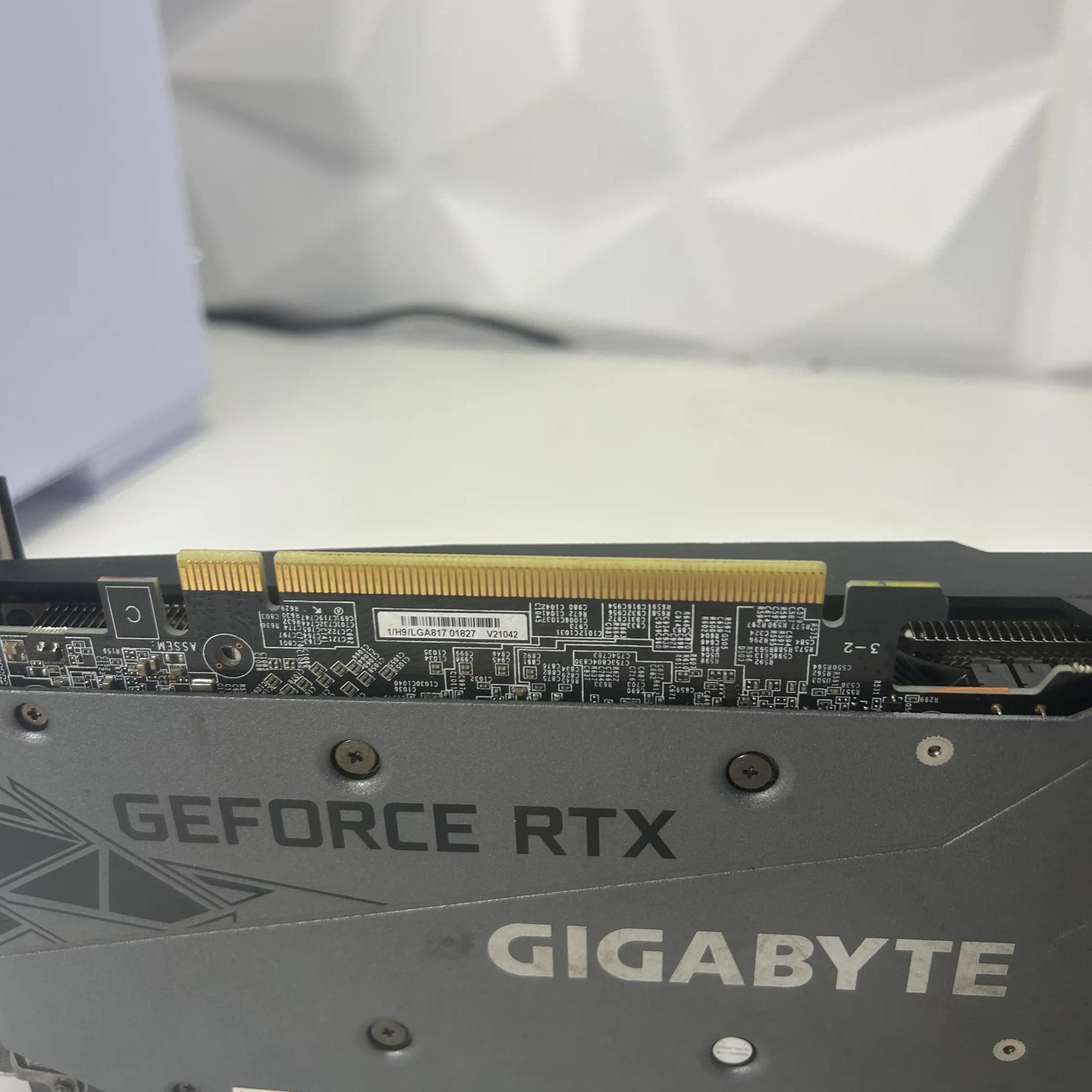 *ARTIFACTS* RTX 3060 12GB GDDR6 Gigabyte WindForce