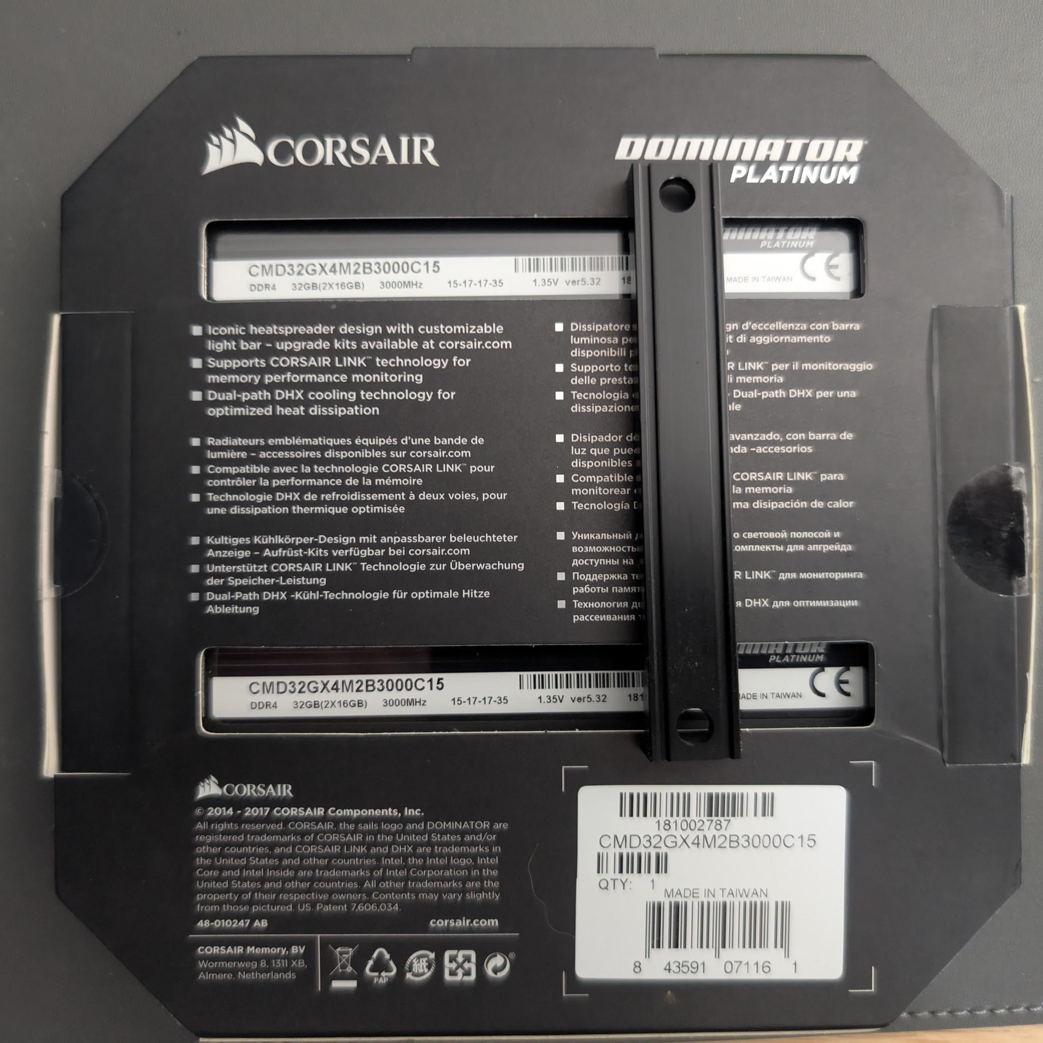 Corsair Dominator Platinum 32 GB (16 GB x2) DDR4-3000