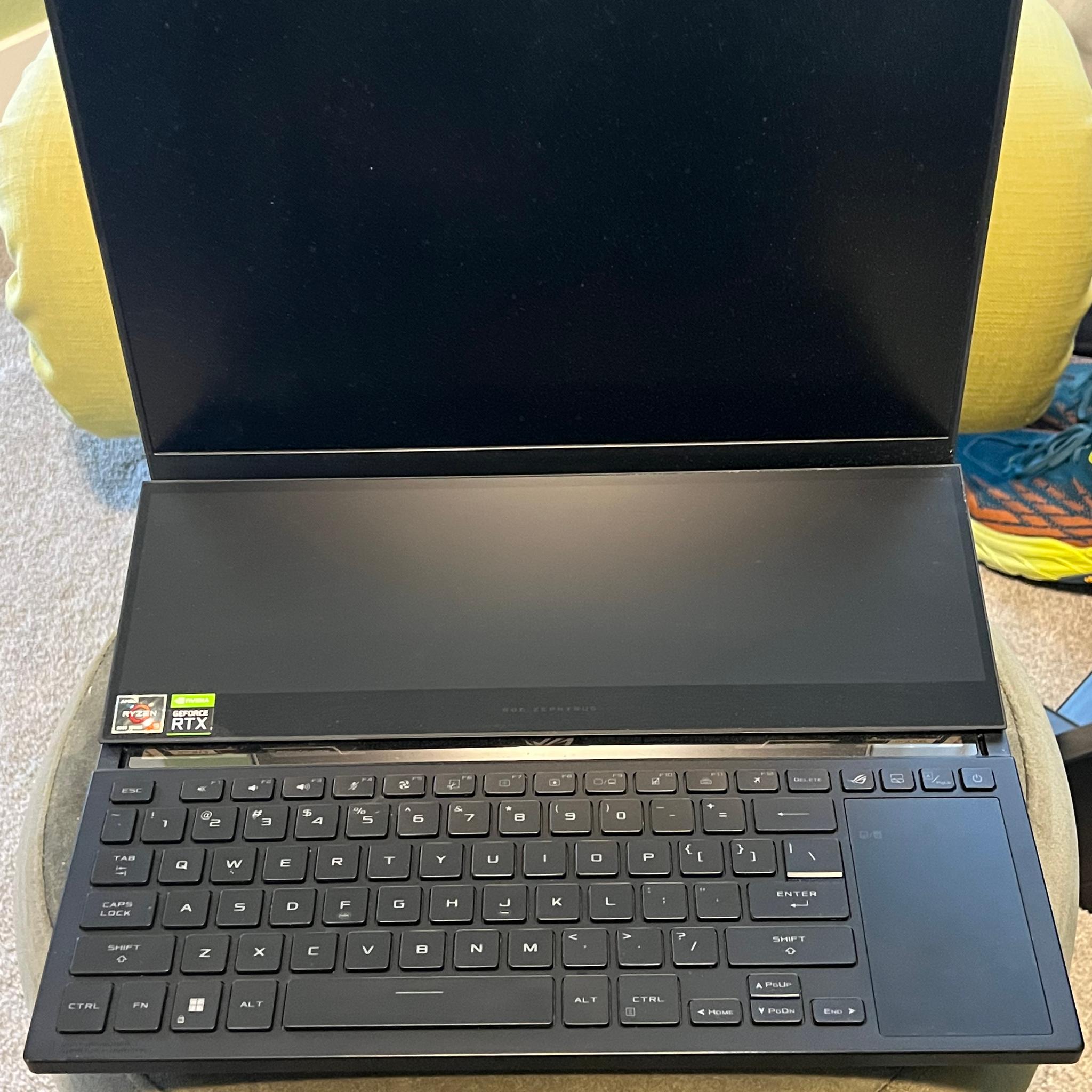 Asus ROG Zephyrus Duo 16 Gaming Laptop - R9 6900HX / RTX 3080 Ti