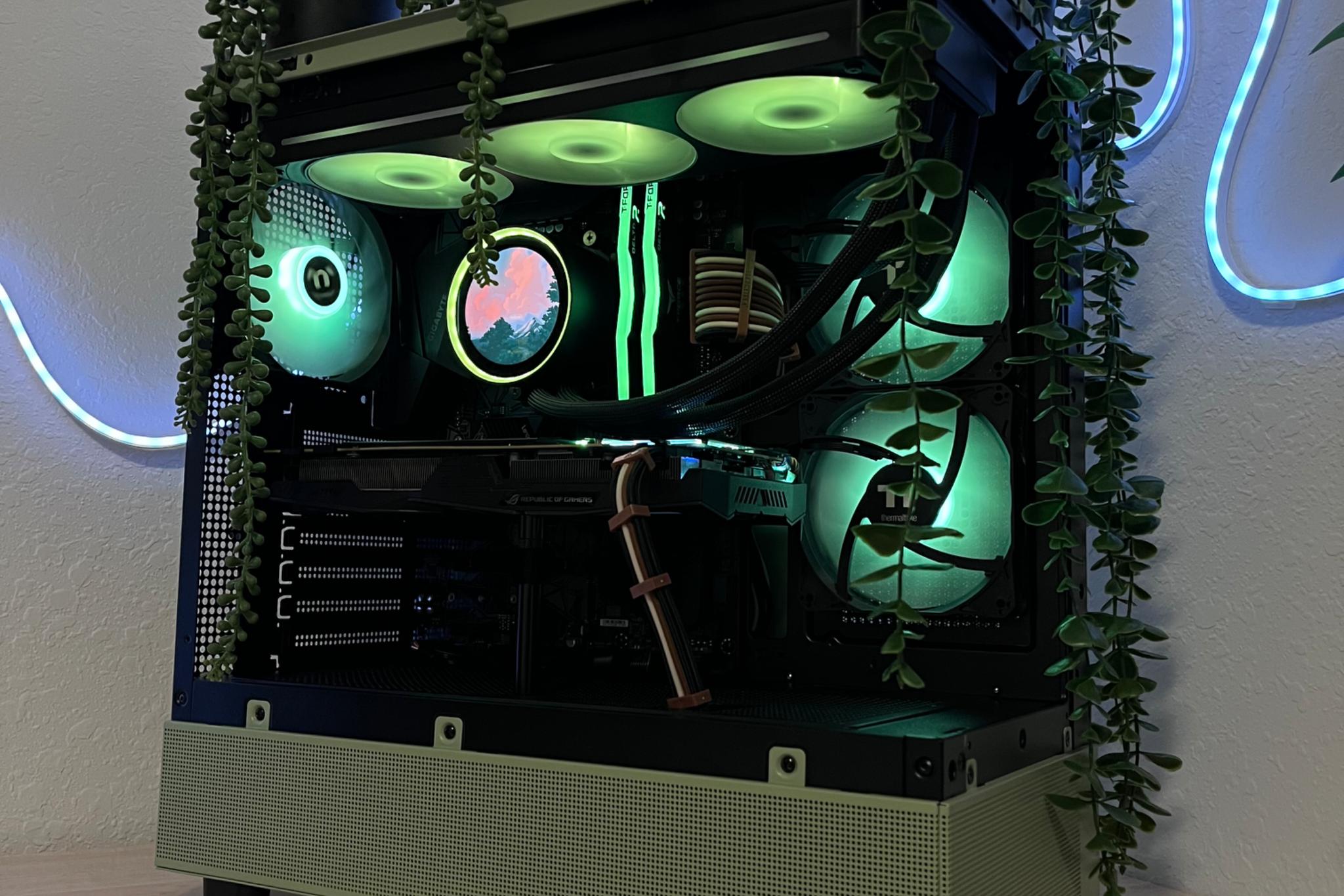 Lunar PC’s