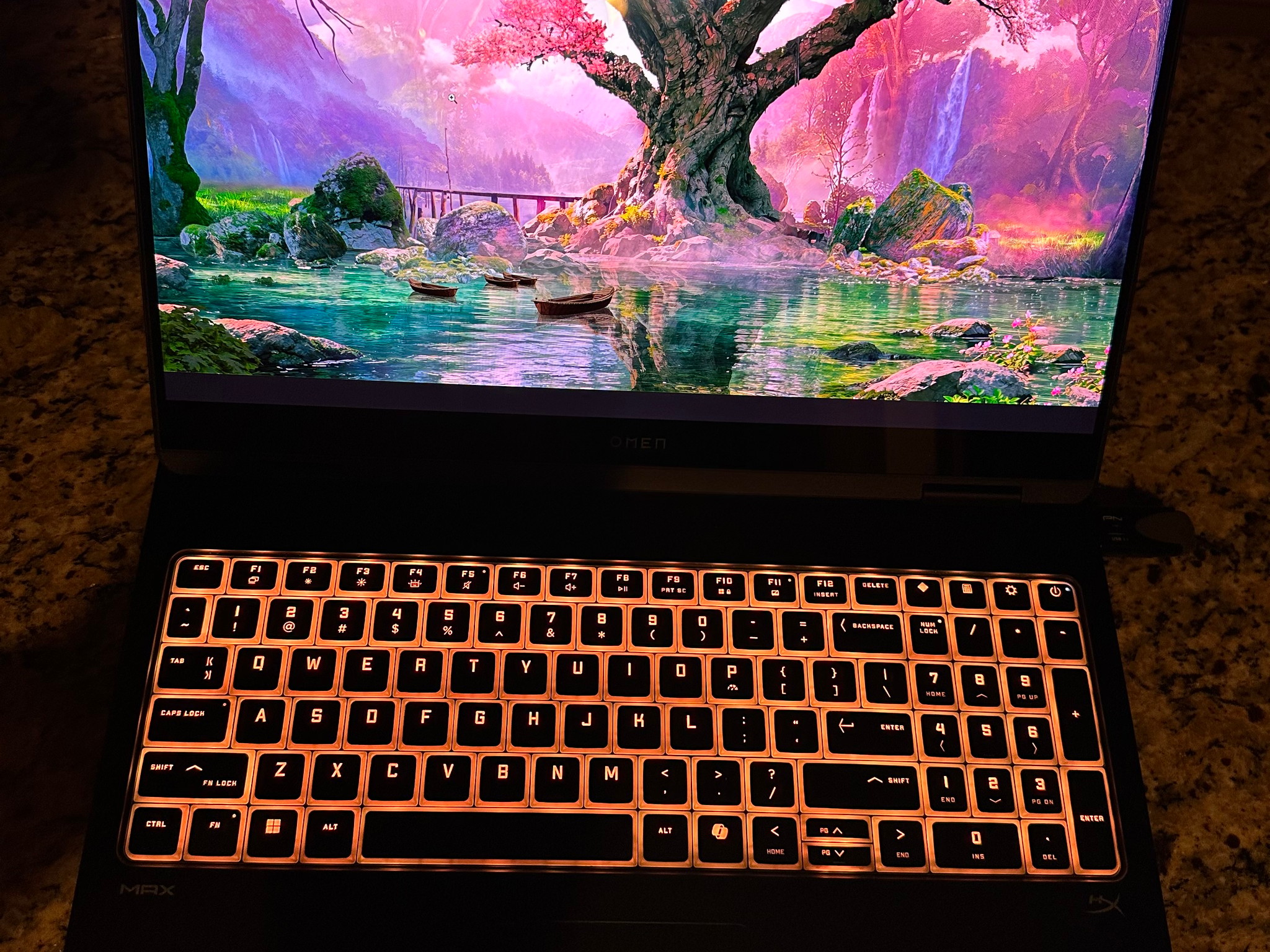HP OMEN MAX 16" OLED 240Hz RTX 5080 - Intel Ultra 9 275HX - 32GB - 2TB SSD Gaming Laptop
