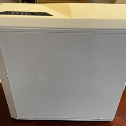 Unique Case Custom PC with EVGA SuperClocked black edition 1070