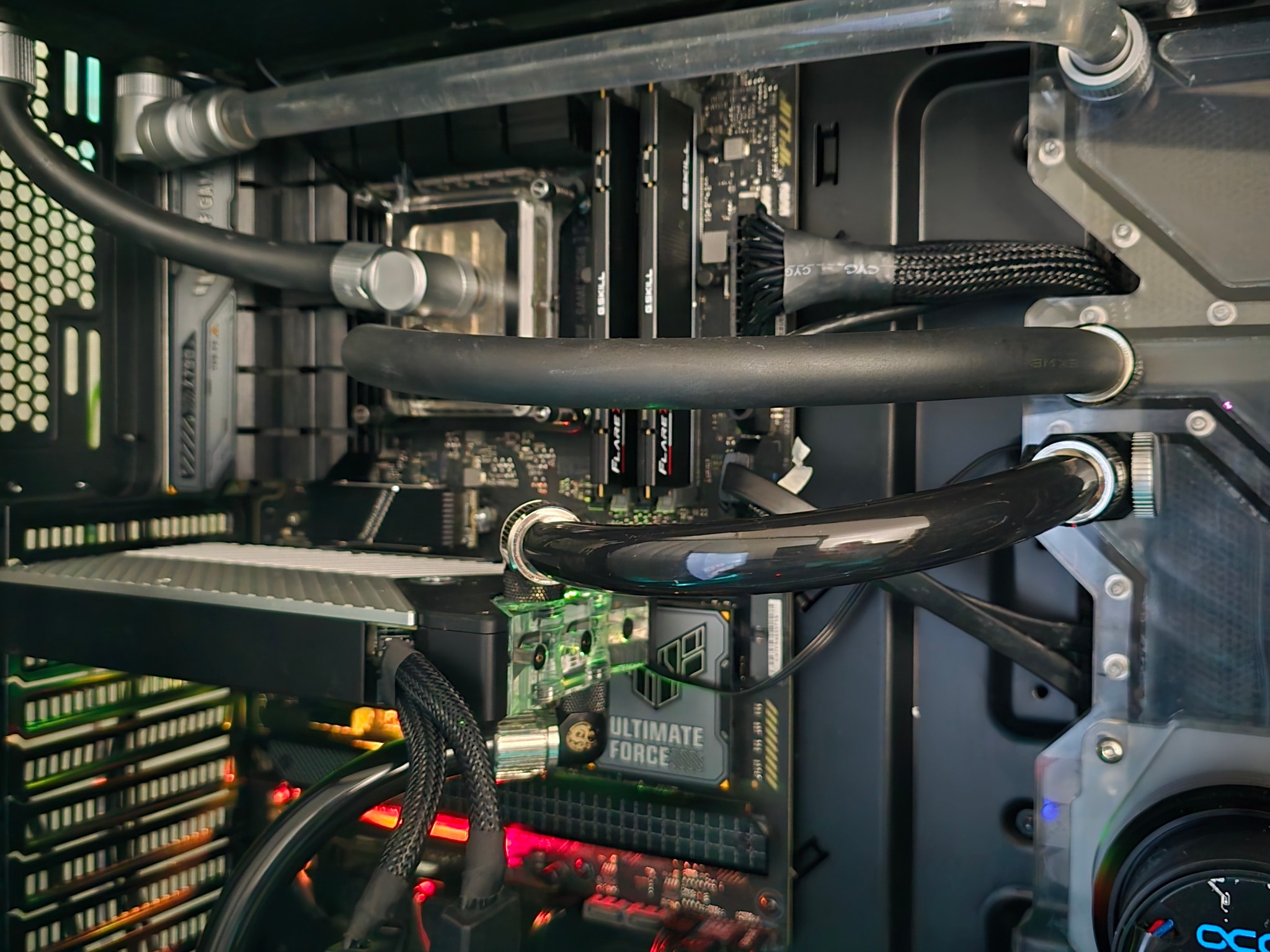 RTX 3080 Ti Founders Edition + EK Waterblock + Original Heatsink
