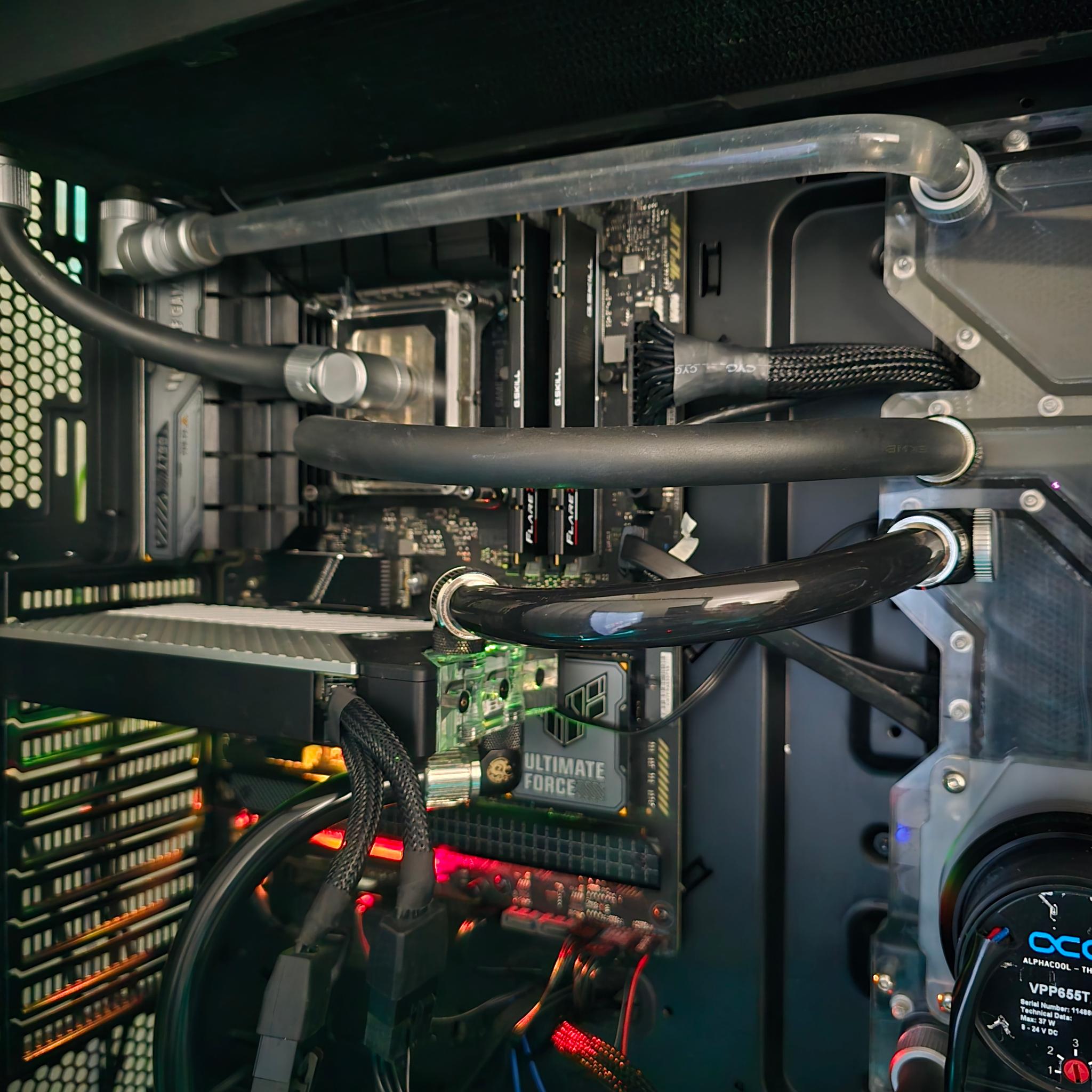 RTX 3080 Ti Founders Edition + EK Waterblock + Original Heatsink
