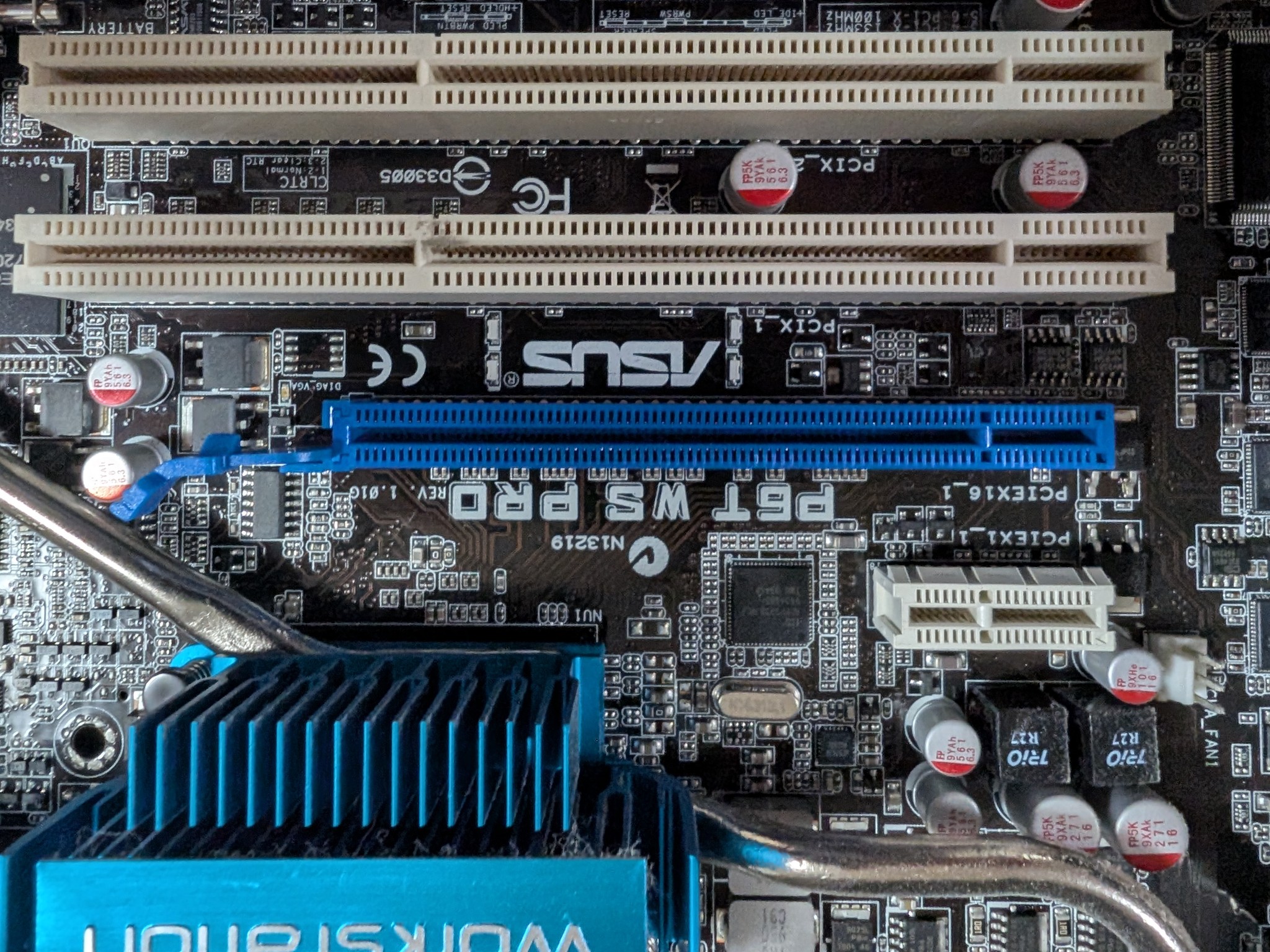 Asus X58 + Core i7 930 + 12GB DDR3 + CPU cooler