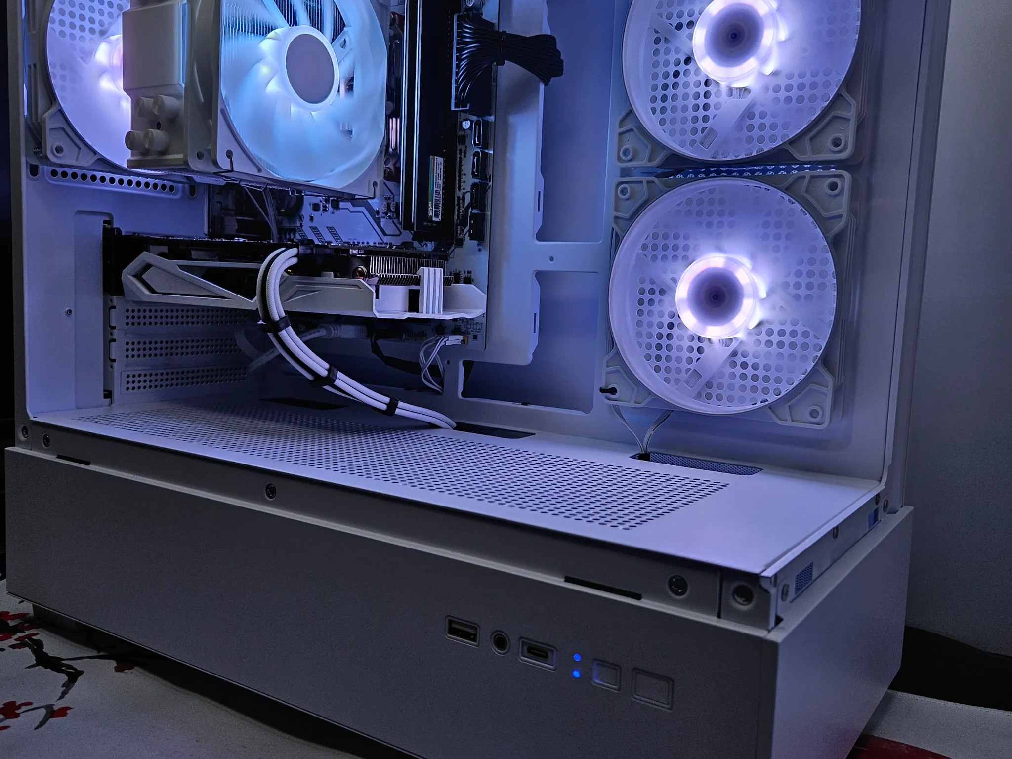 Frosty Rig Ryzen 5 / 16GB DDR4 / 512GB SSD / RX580