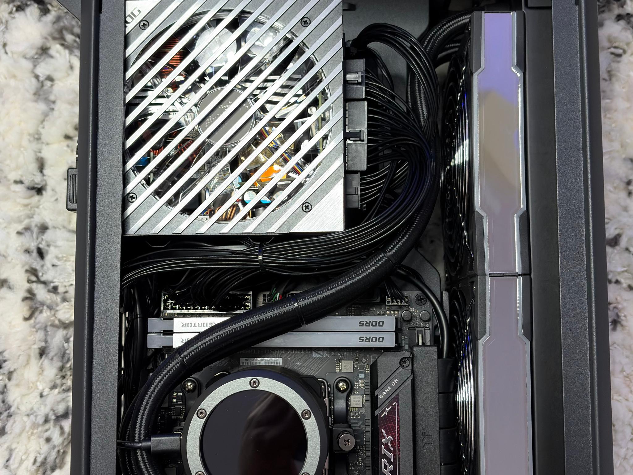 GeForce RTX 5080 Custom Gaming PC - Ryzen 7 9800X3D, 32GB RAM