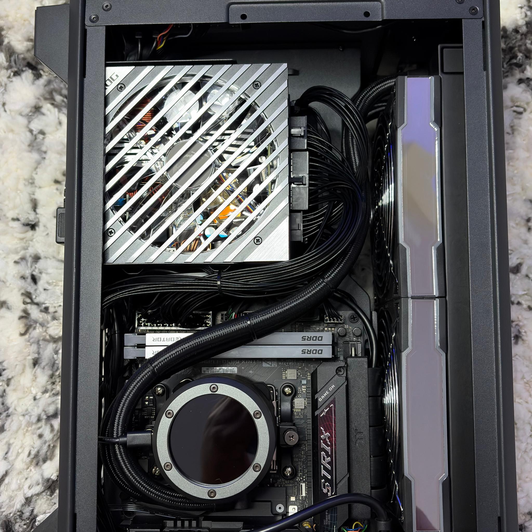GeForce RTX 5080 Custom Gaming PC - Ryzen 7 9800X3D, 32GB RAM