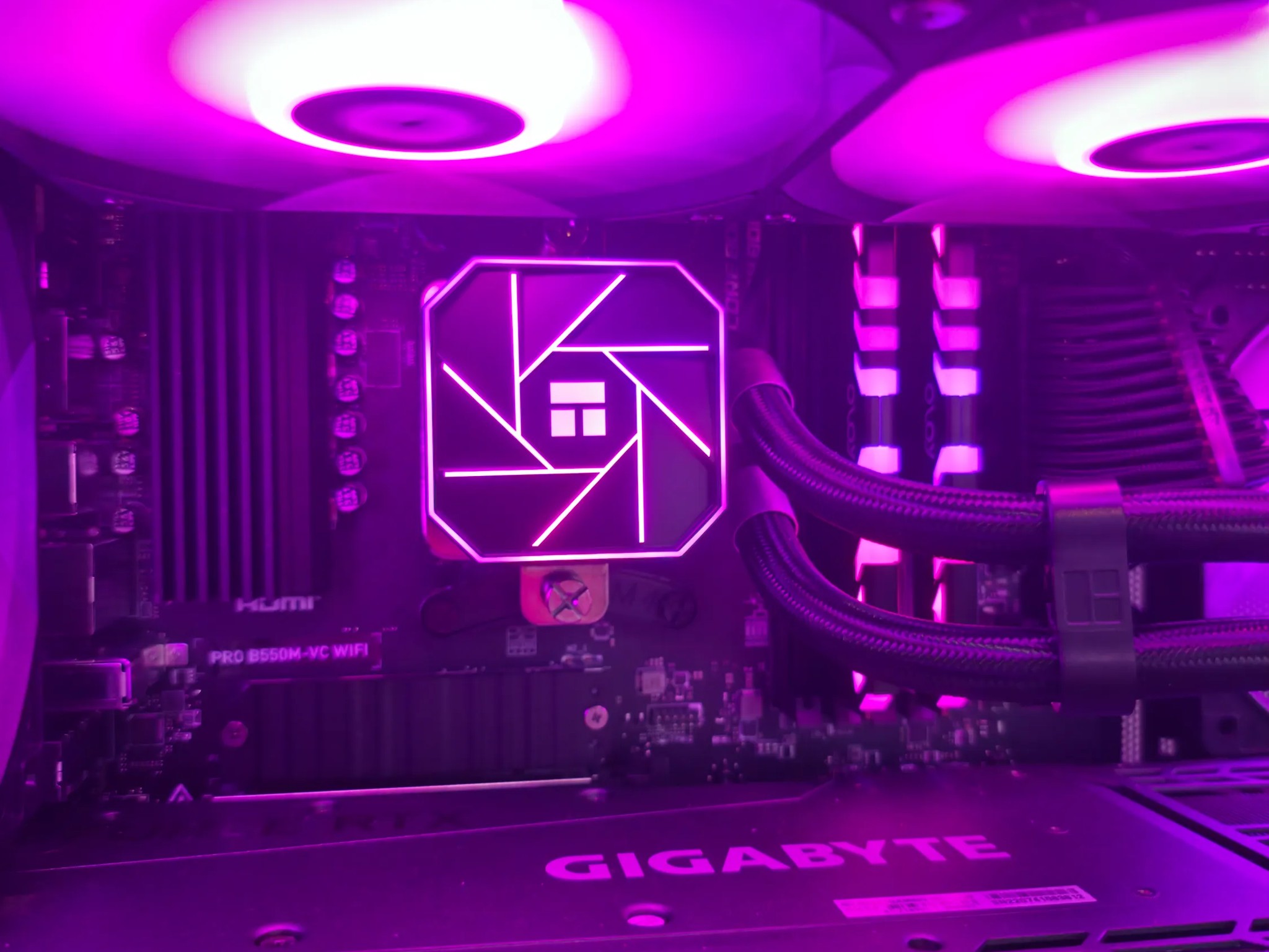 Gigabyte 3080 TI Gaming PC | Ryzen 7 5800XT | 32GB RAM | WIFI + BT | WIN 11 Pro |