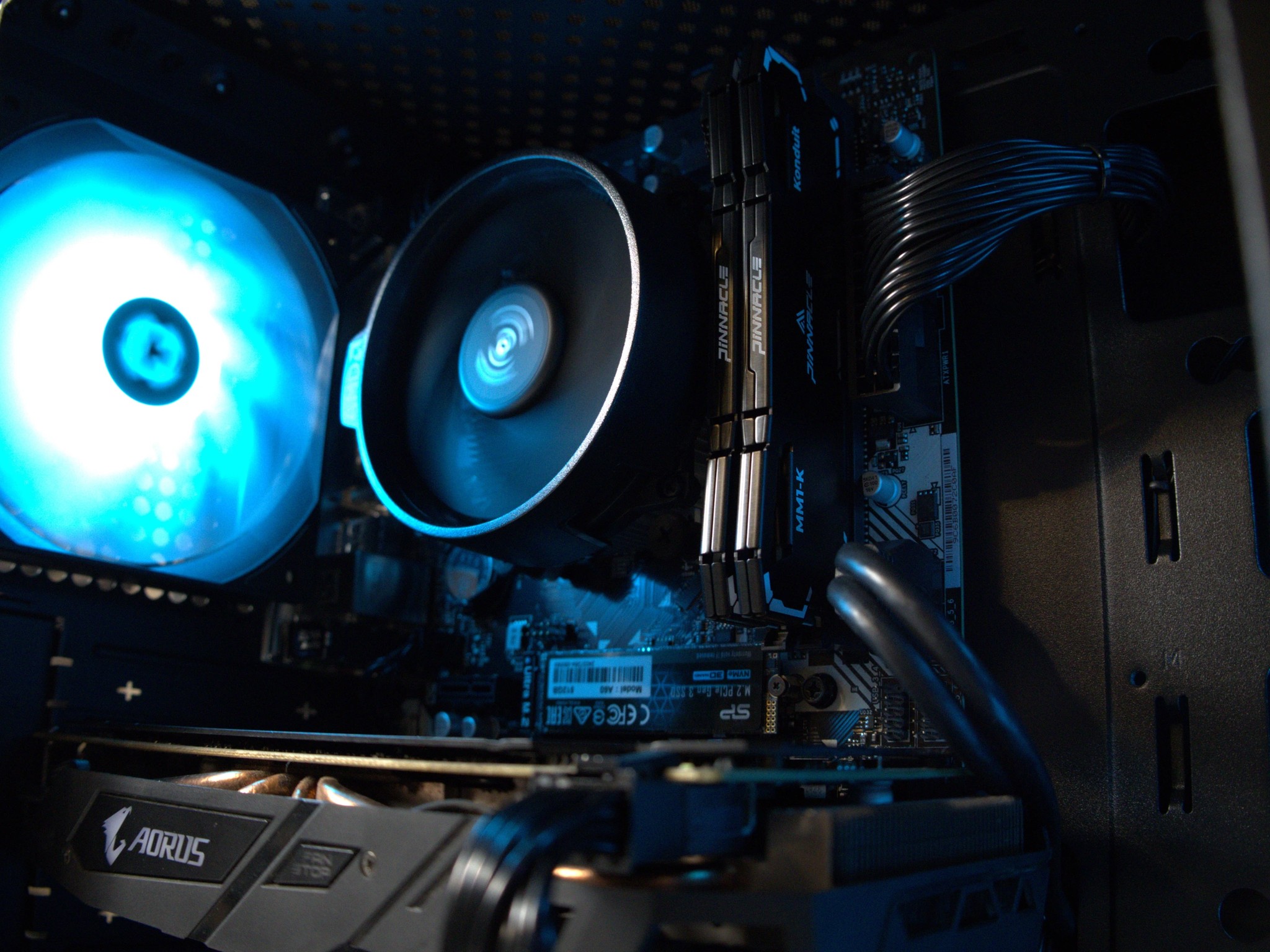 👽DARK HOLE👽 Gaming PC | AMD Ryzen 5 3600 | 16GB | RX 580 8GB | 512GB SSD | Win11 | Wi-Fi