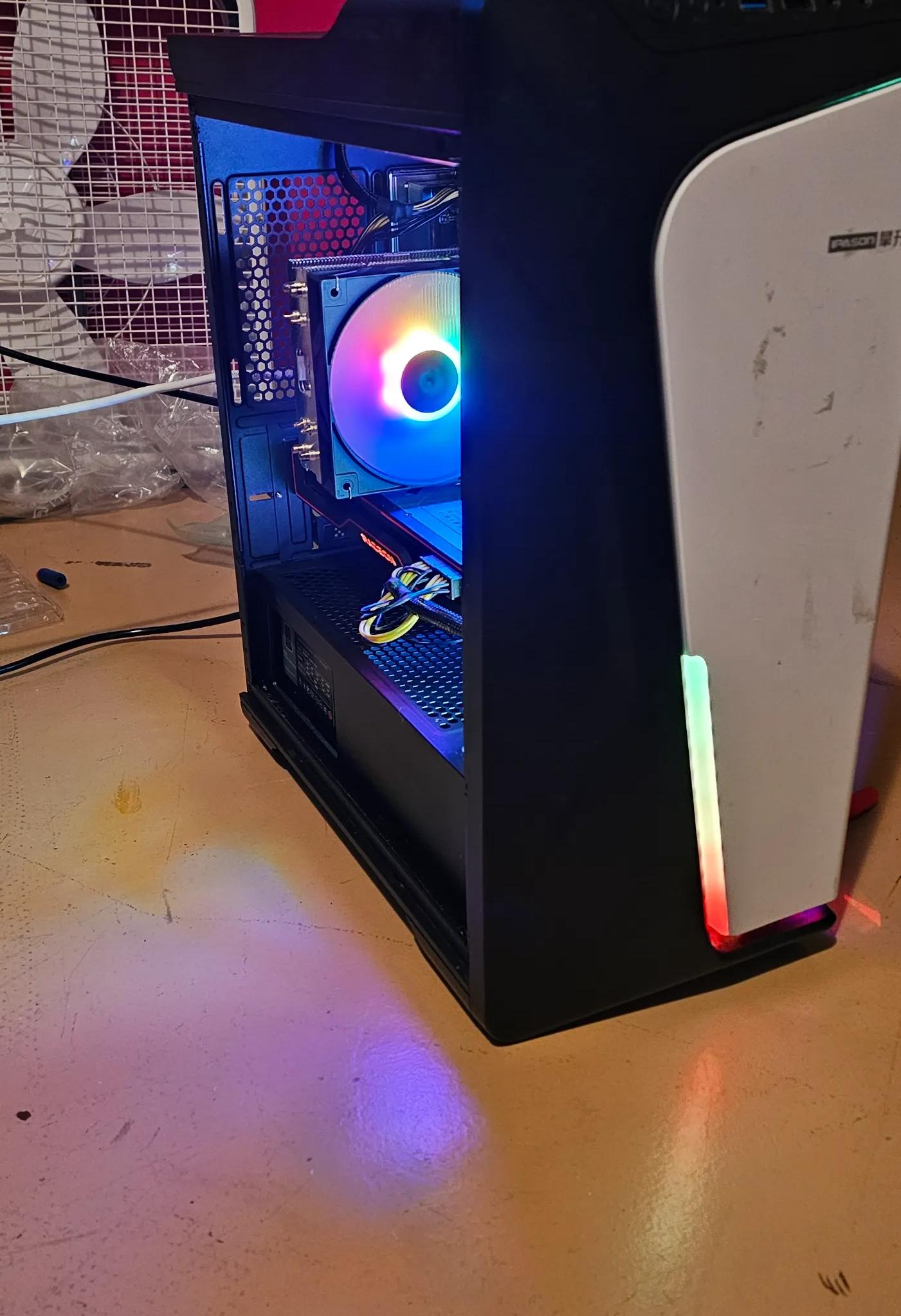 Gaming PC, with 5600g and Rx 6800