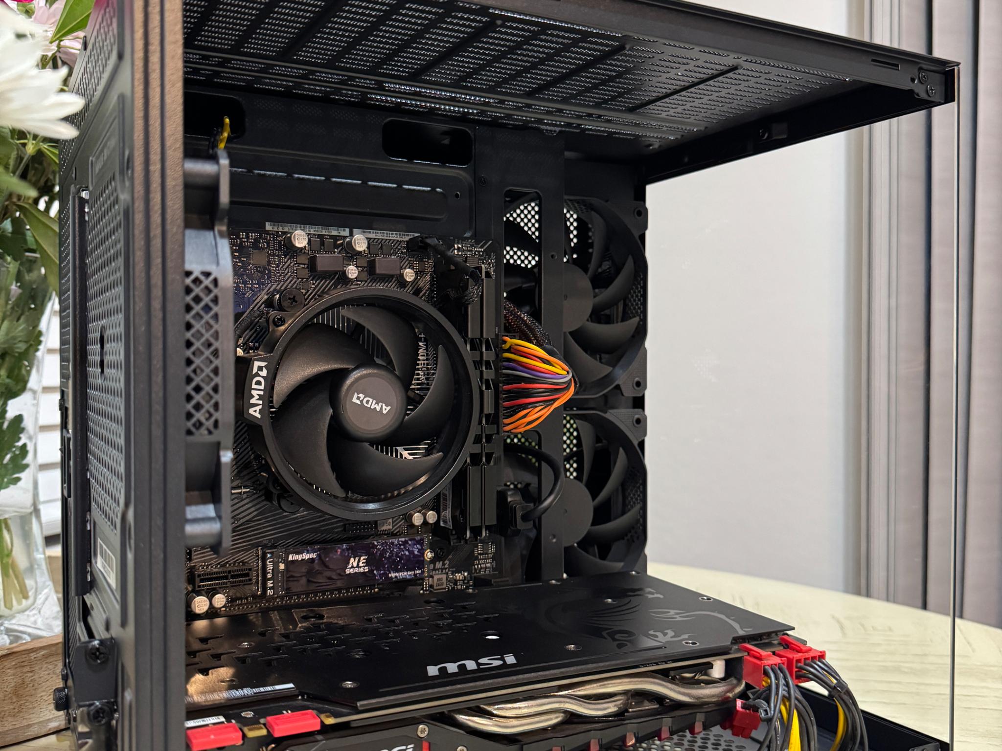 Awesome competitive gaming pc - GeForce 1070 8 GB / 16 GB / 500 GB SSD /