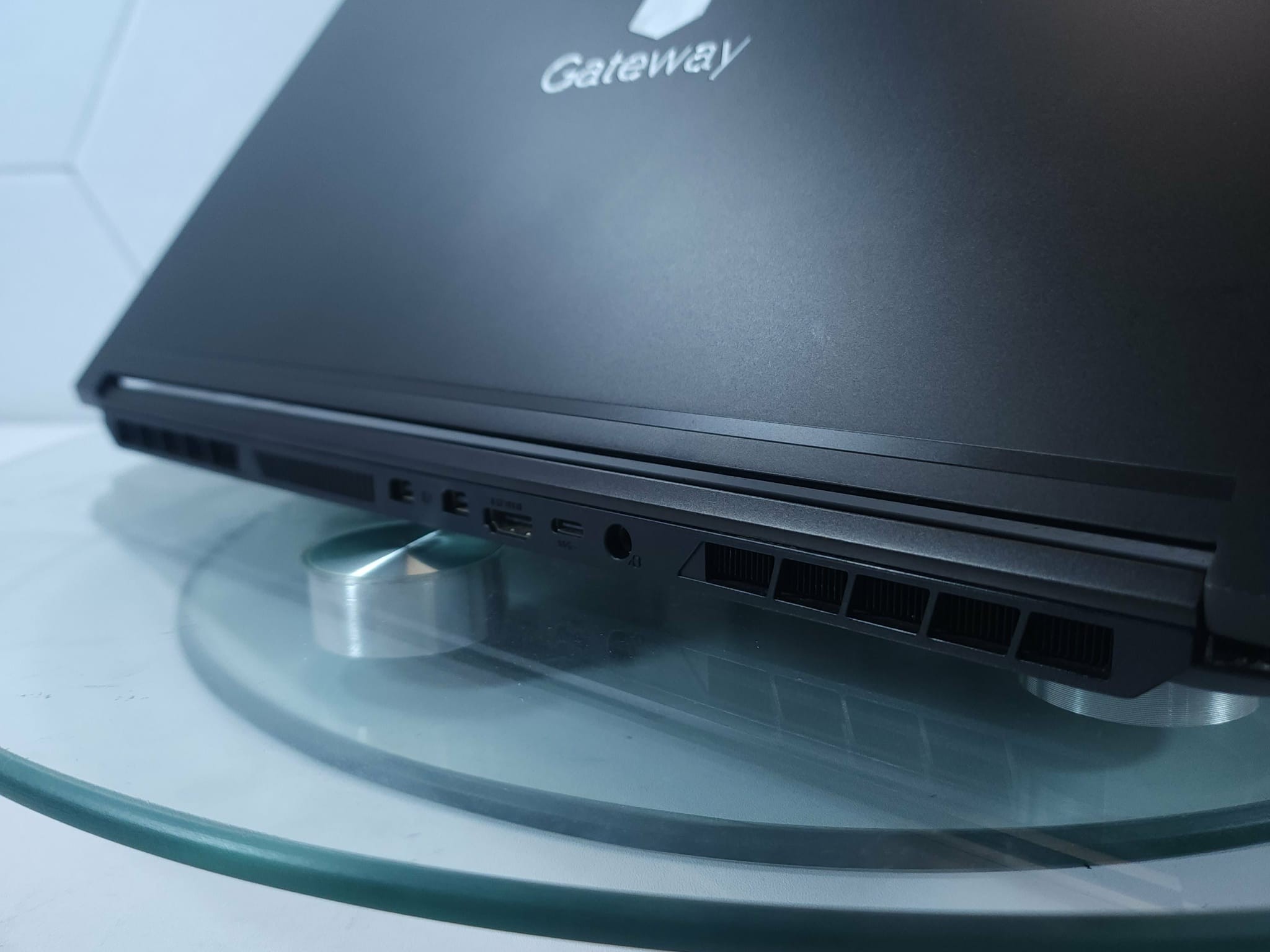 Gateway Gaming Laptop : Ryzen 5 4600H | GTX 1650