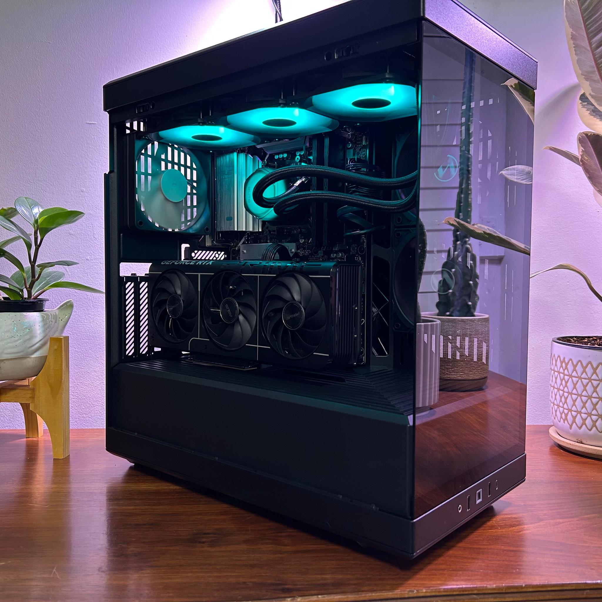RTX 5070 | Ryzen 5 7600X3D | 32GB DDR5 | 2TB NVMe | 360mm AIO | HYTE Y40