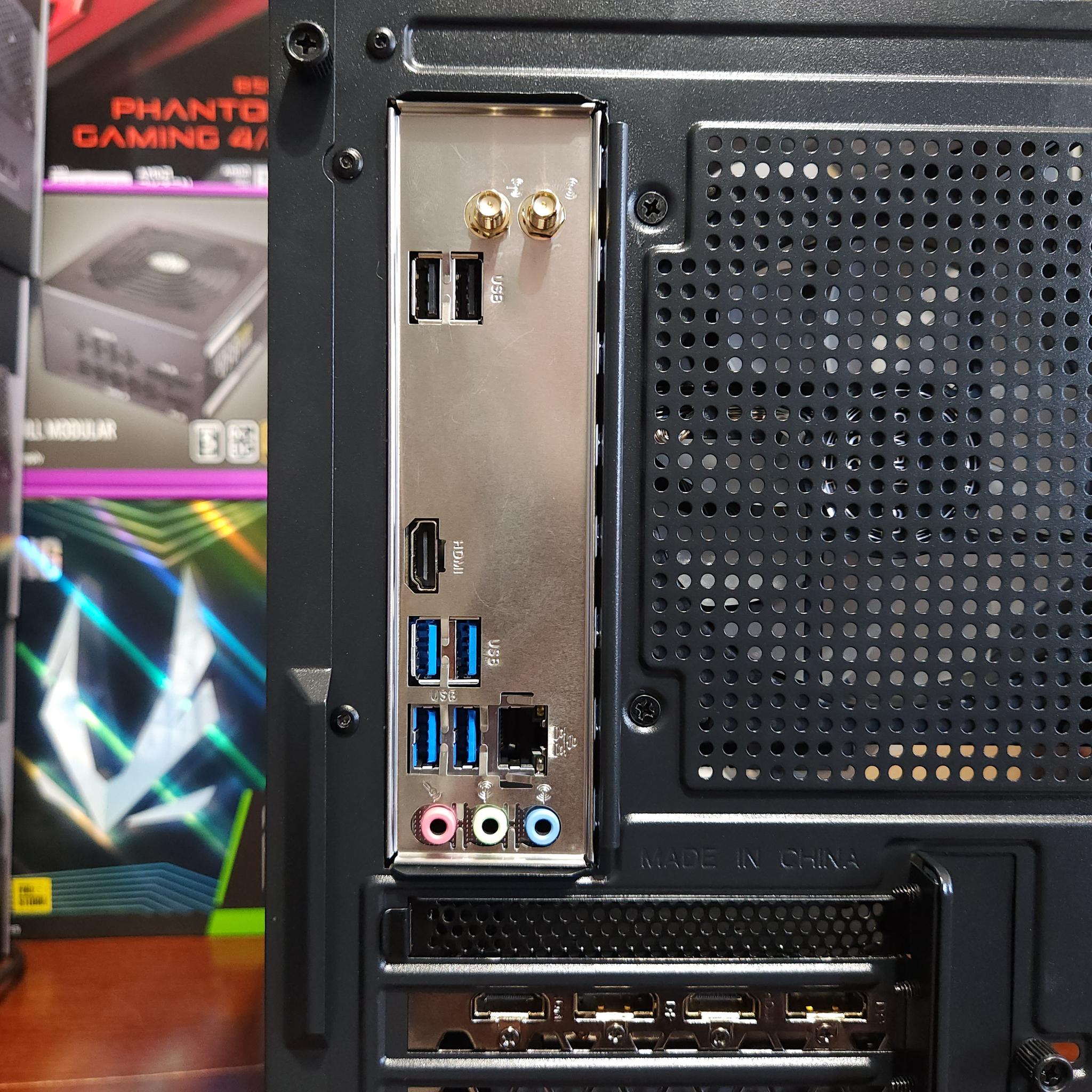 RTX 3070 | Ryzen 7 3700X | 32GB DDR4 RAM 3200 MTs | 1 TB NVME SSD | 650W BRONZE | WIFI & BT
