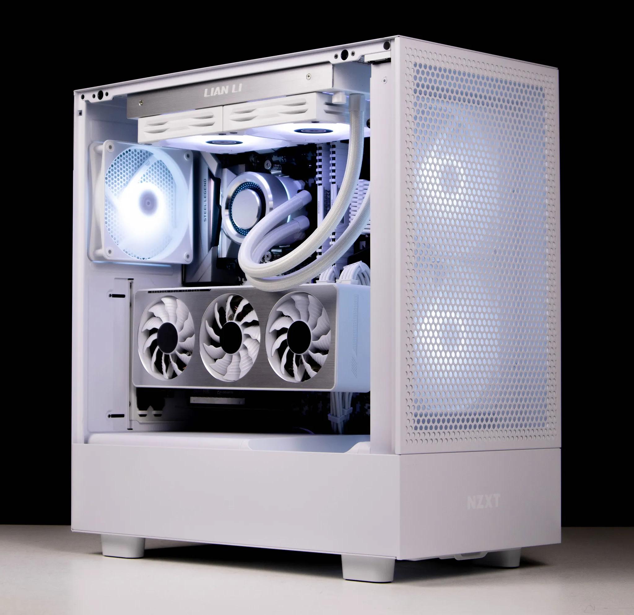 ~Snowstorm~ (RTX 3070 | Ryzen 5 5600X | 32gb RAM)
