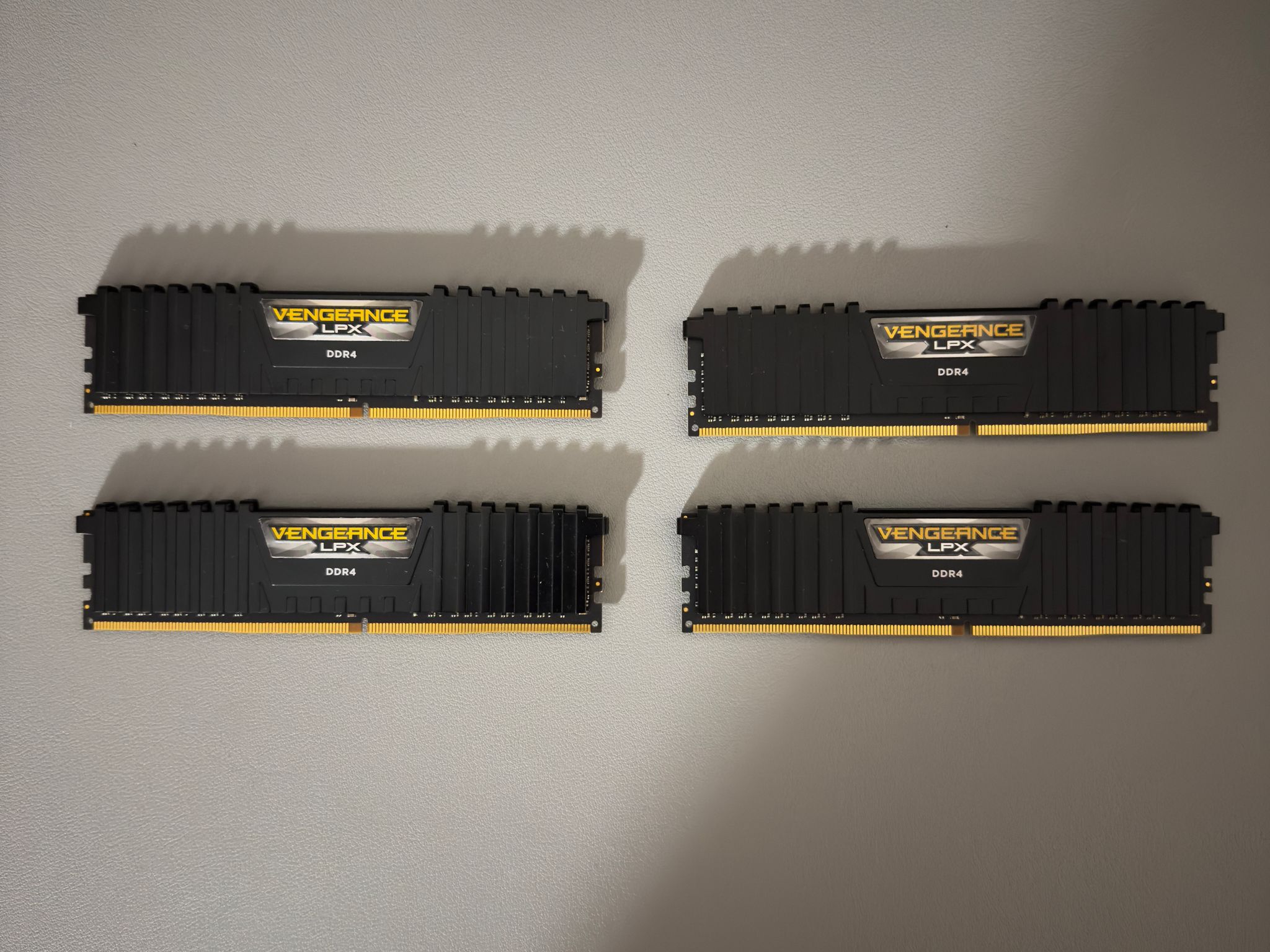 DDR4 RAM