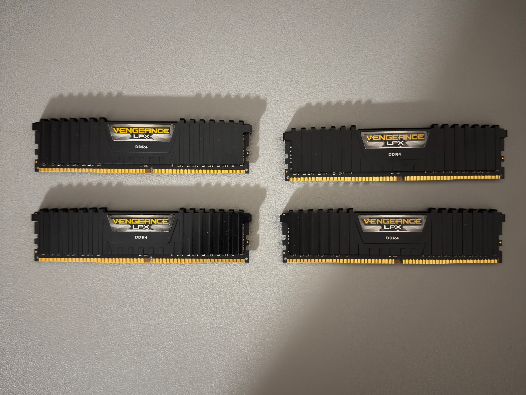 DDR4 RAM