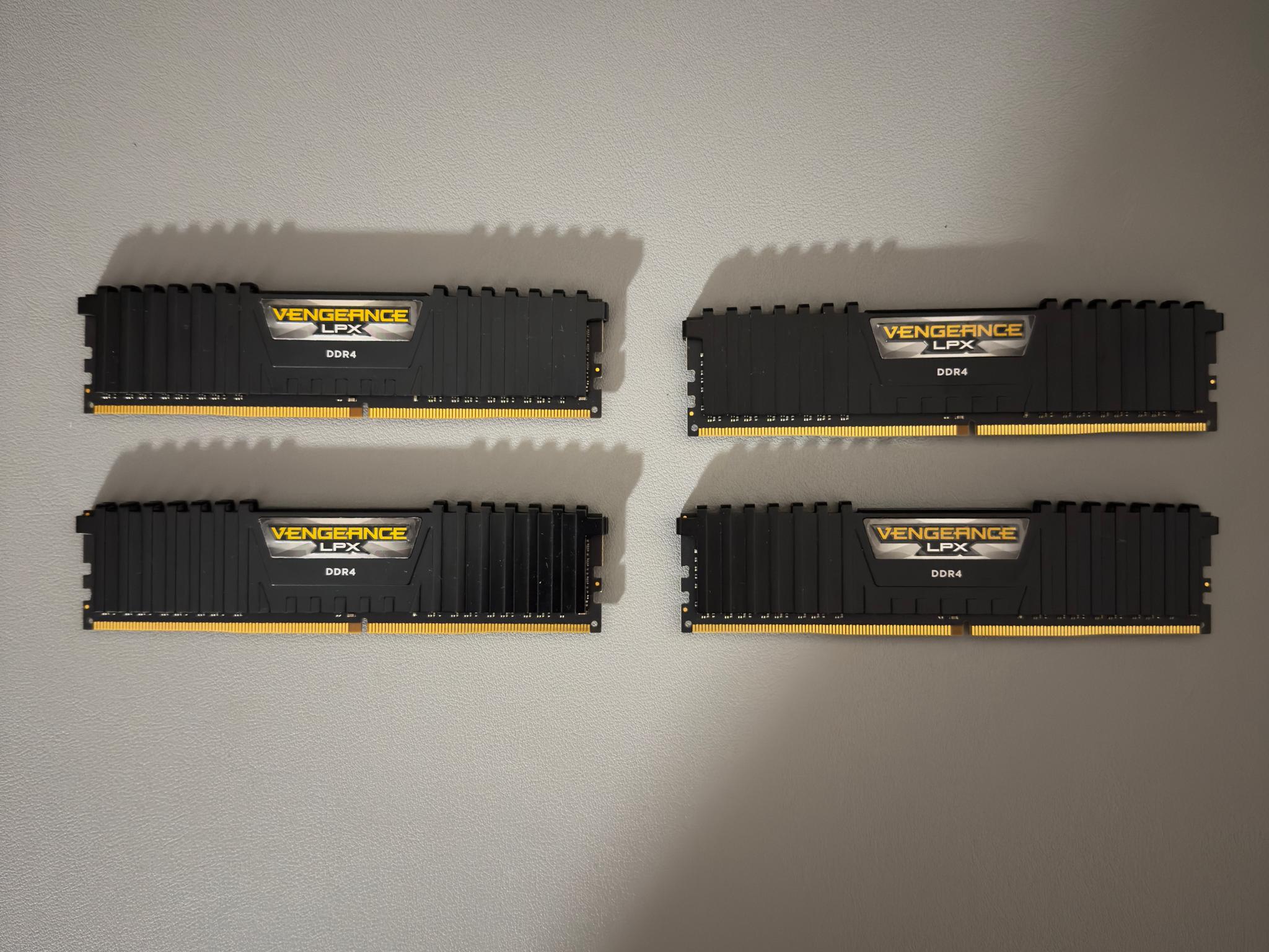 DDR4 RAM