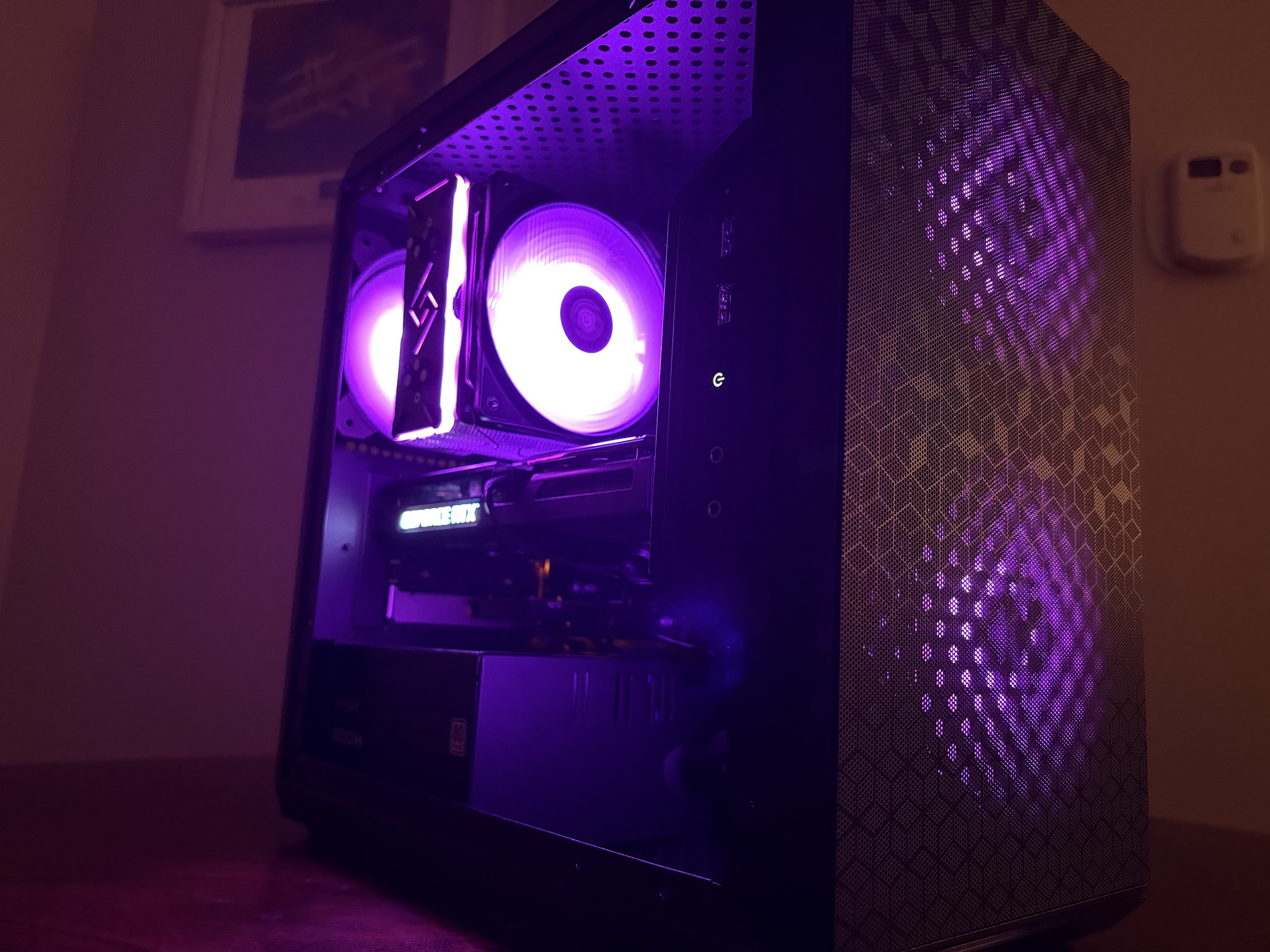 Great Value PC - Intel i7-9700 | RTX 3050 | 32GB RAM | 512GB SSD + 1TB HDD | WIFI 6 + BT 5.3 | Win11