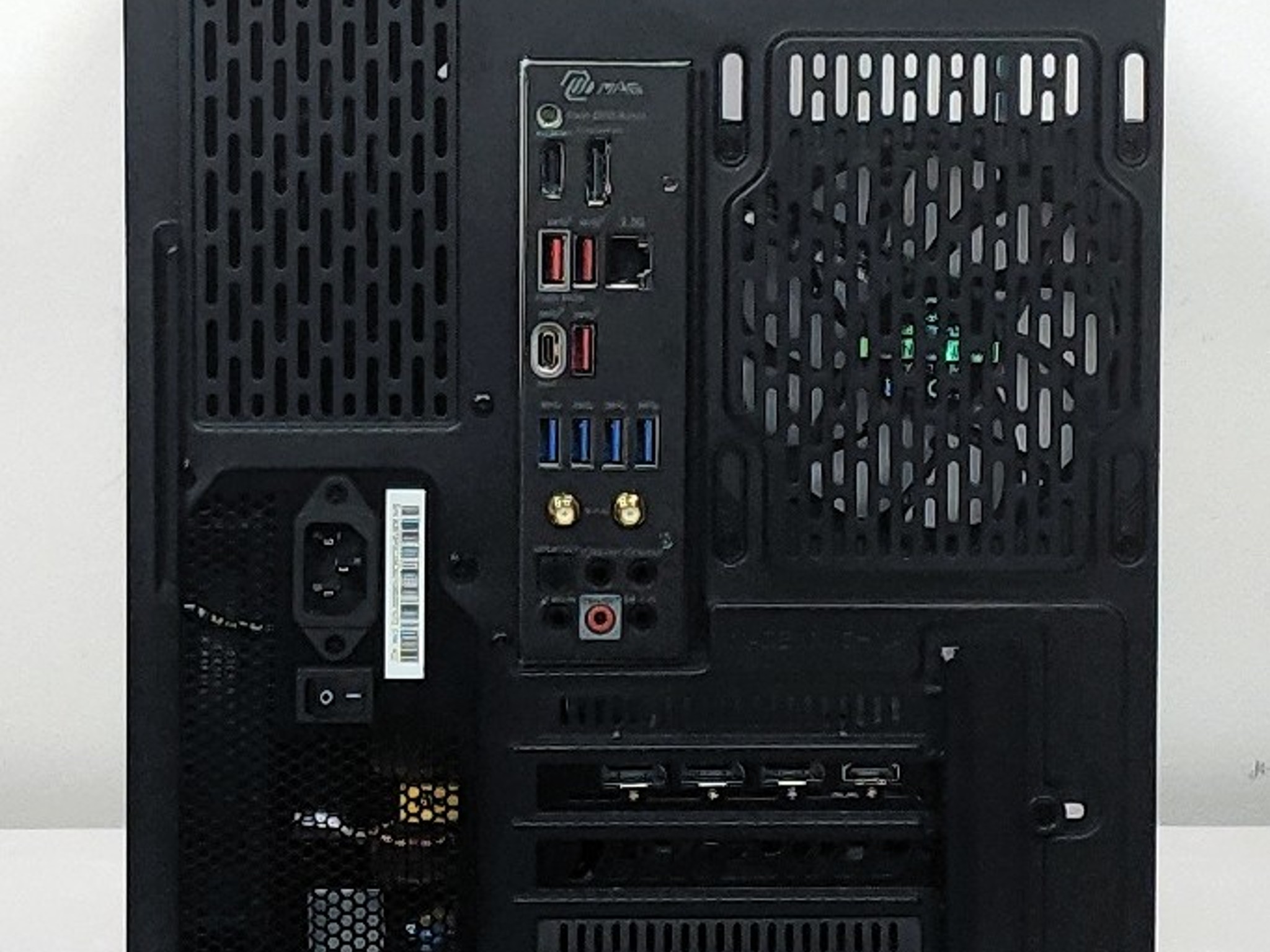 NEW All AMD Gaming PC - 7600X - RX 7800XT - 32GB - 2TB - READ DESCRIPTION!