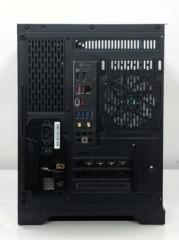 NEW All AMD Gaming PC - 7600X - RX 7800XT - 32GB - 2TB - READ DESCRIPTION!