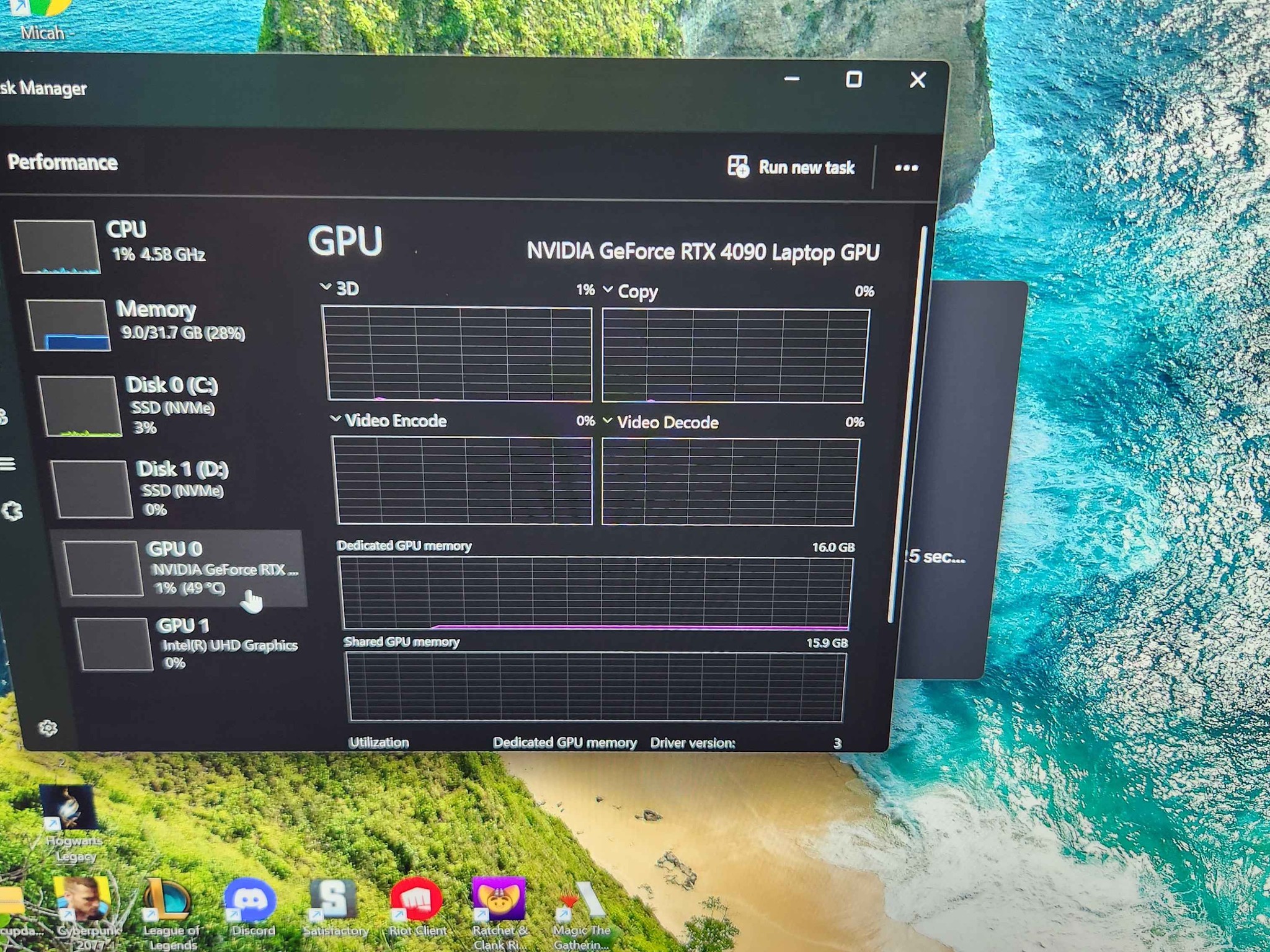 HYDROC-16 ULTRA PRO EDITION - Intel i9-14900HX, NVIDIA RTX 4090, 4TB SSD, 32GB 6400MHz RAM