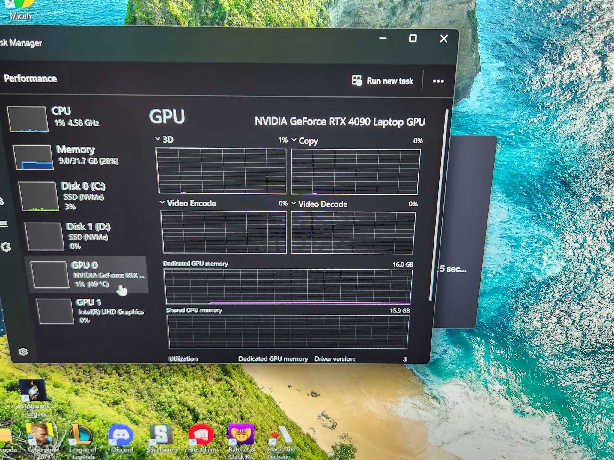 HYDROC-16 ULTRA PRO EDITION - Intel i9-14900HX, NVIDIA RTX 4090, 4TB SSD, 32GB 6400MHz RAM