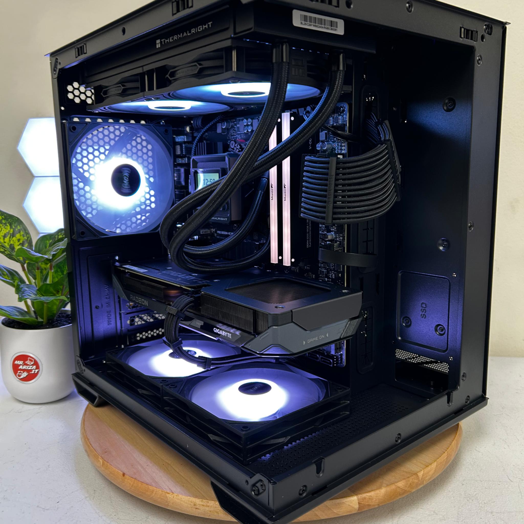 ⚔️ "Nebula Frost” R7 5800XT/32GB/1TB/ RX 9060 XT 16 GB